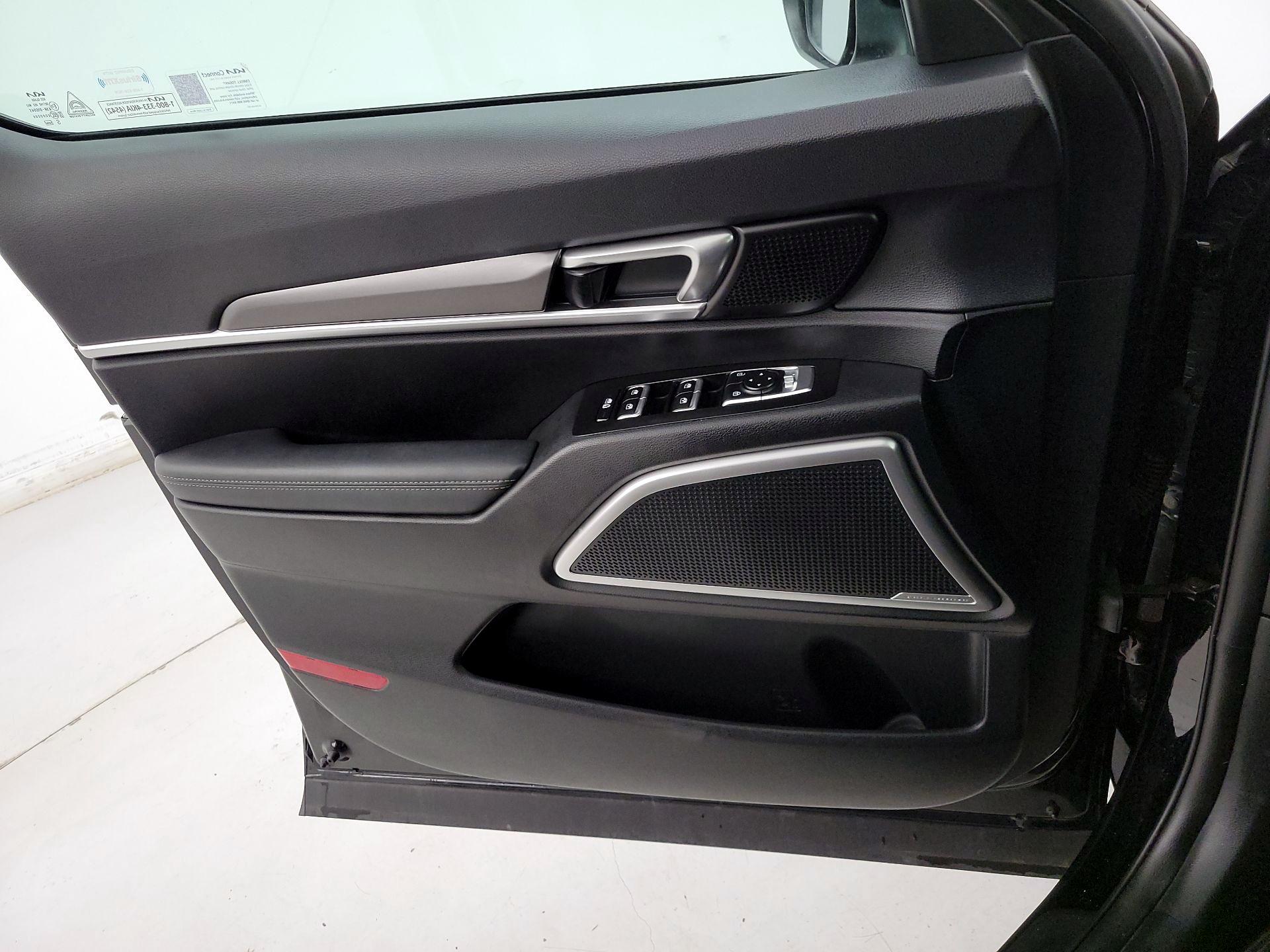 Thumbnail: 2023 Kia Telluride - 12