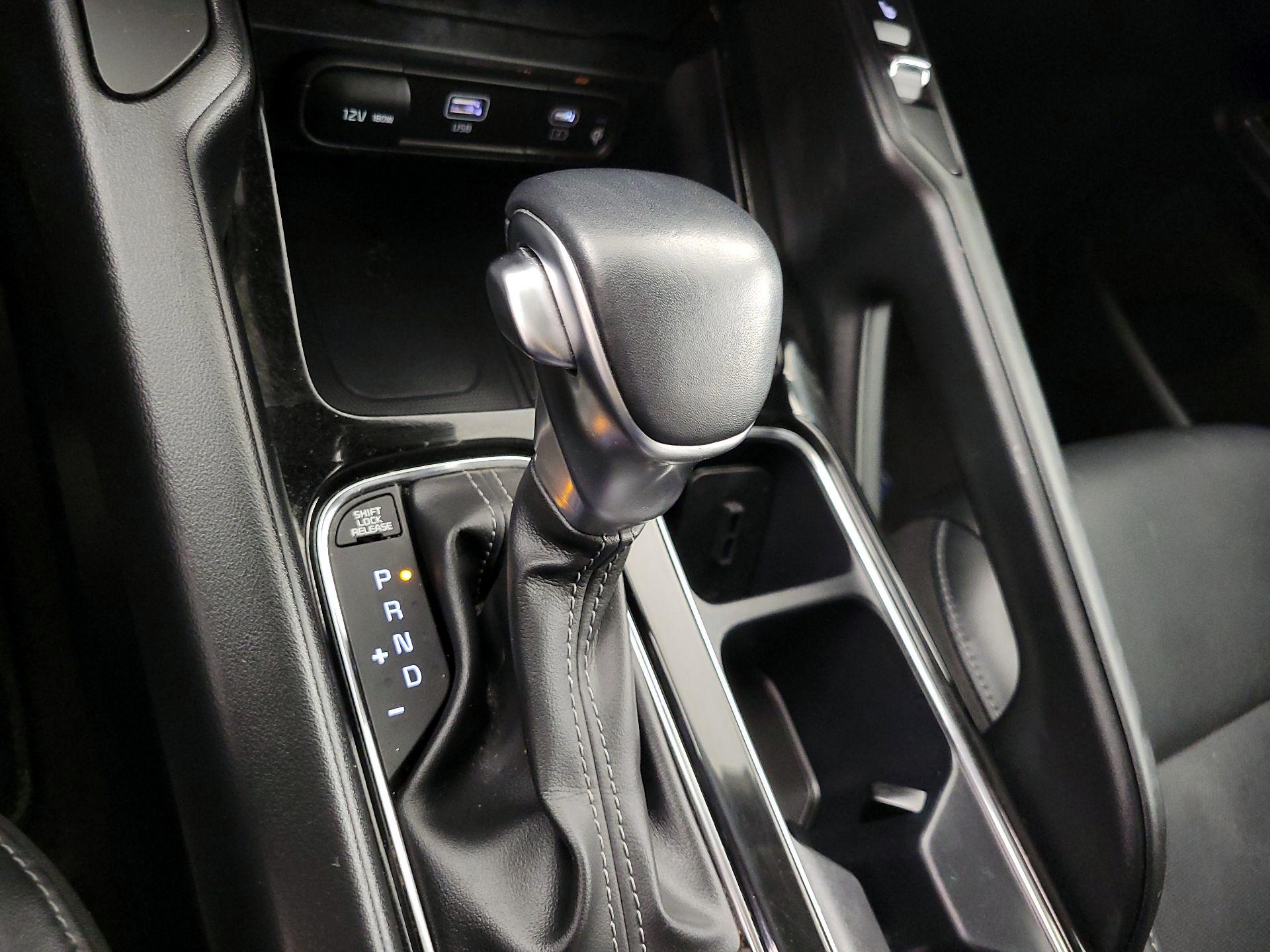 Thumbnail: 2023 Kia Telluride - 18