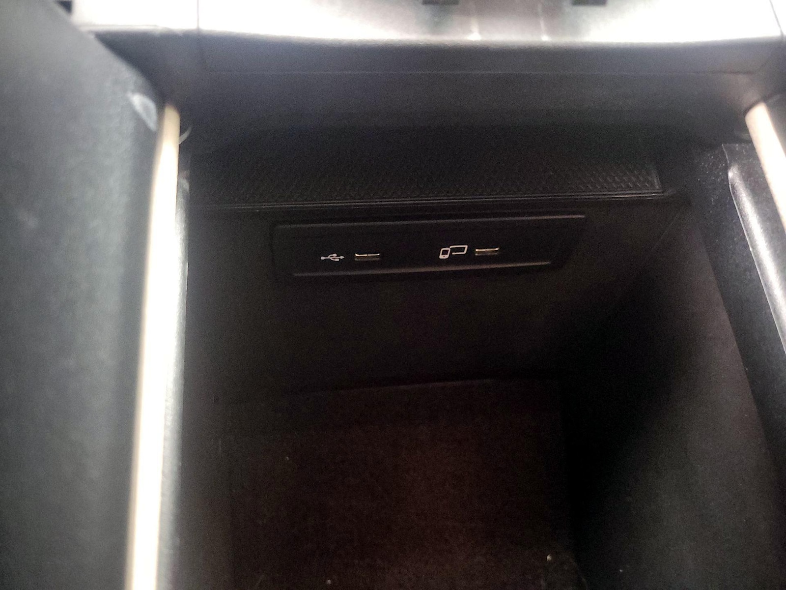 2022 Mercedes-Benz GLC GLC300 - Photo 19