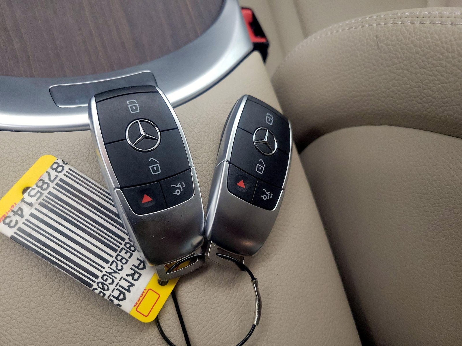 2022 Mercedes-Benz GLC GLC300 - Photo 23