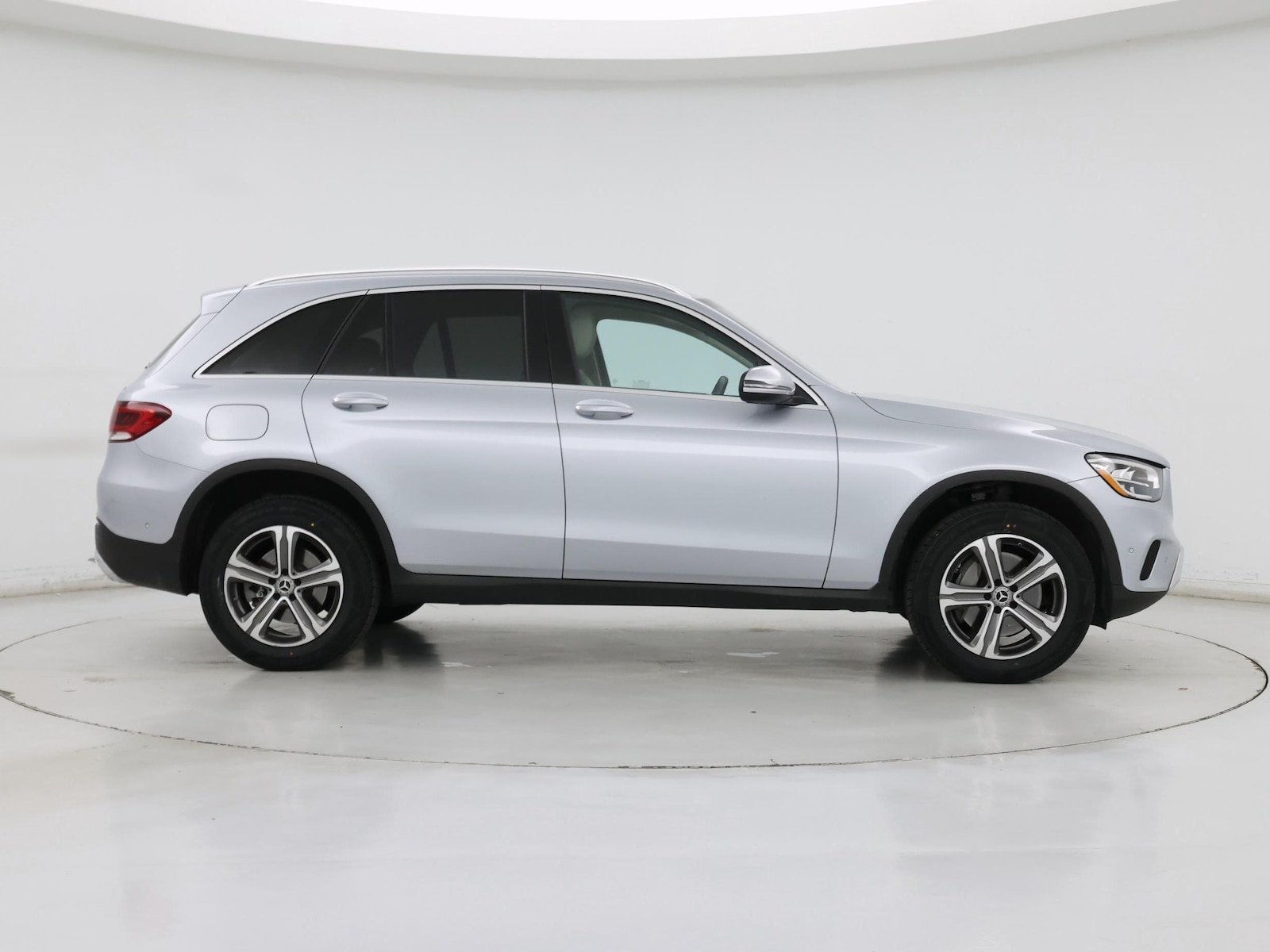 2022 Mercedes-Benz GLC GLC300 - Photo 8