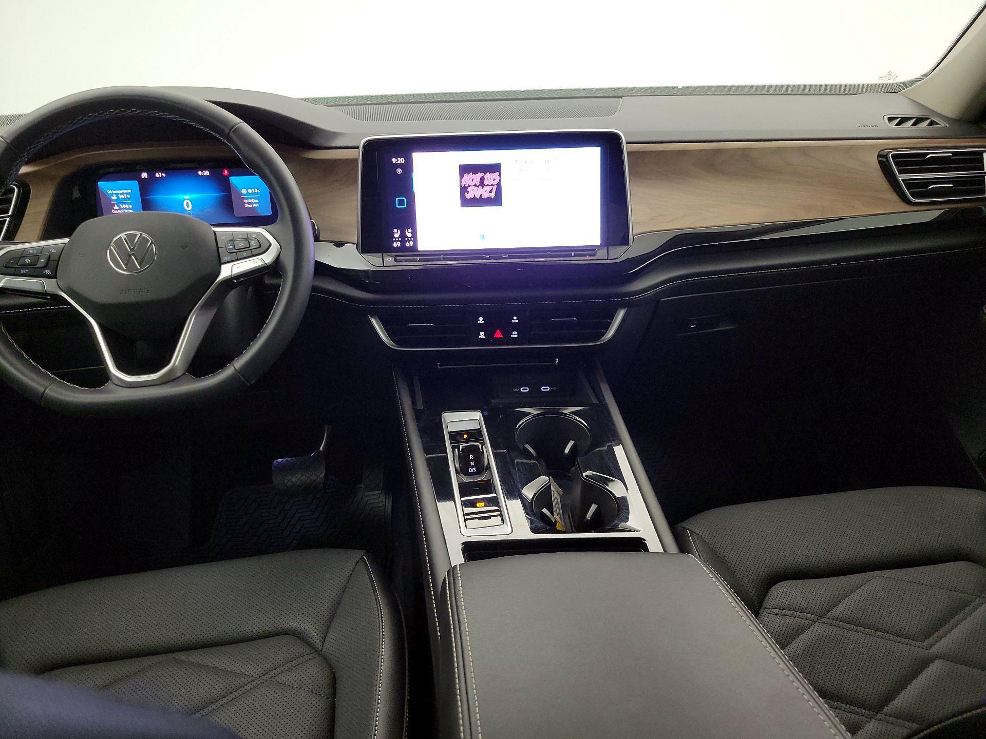 Thumbnail: 2024 Volkswagen Atlas - 9