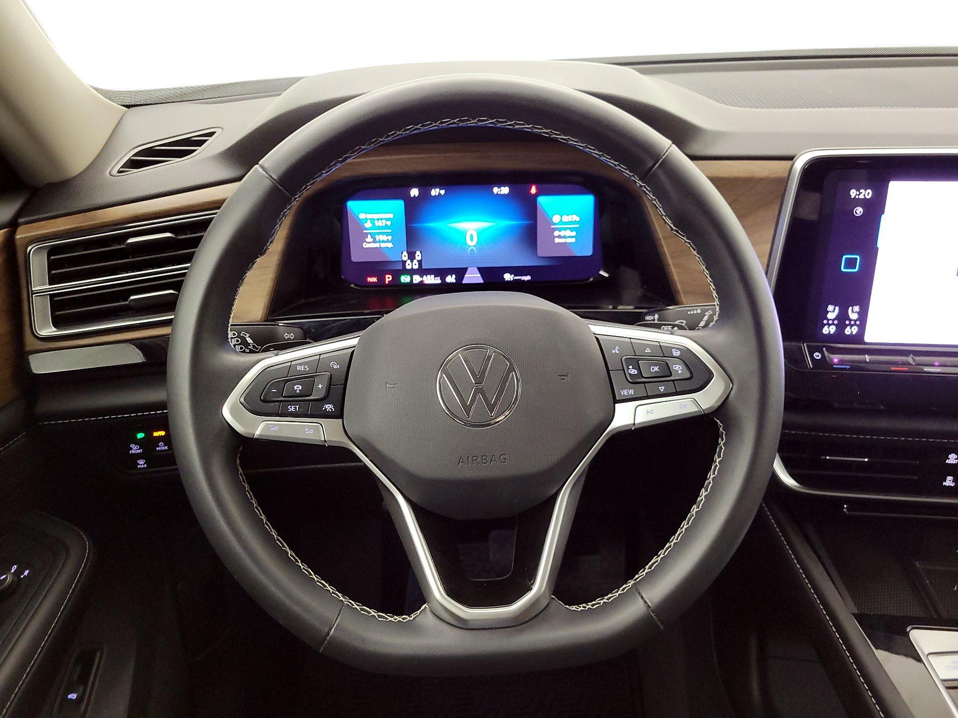 Thumbnail: 2024 Volkswagen Atlas - 10