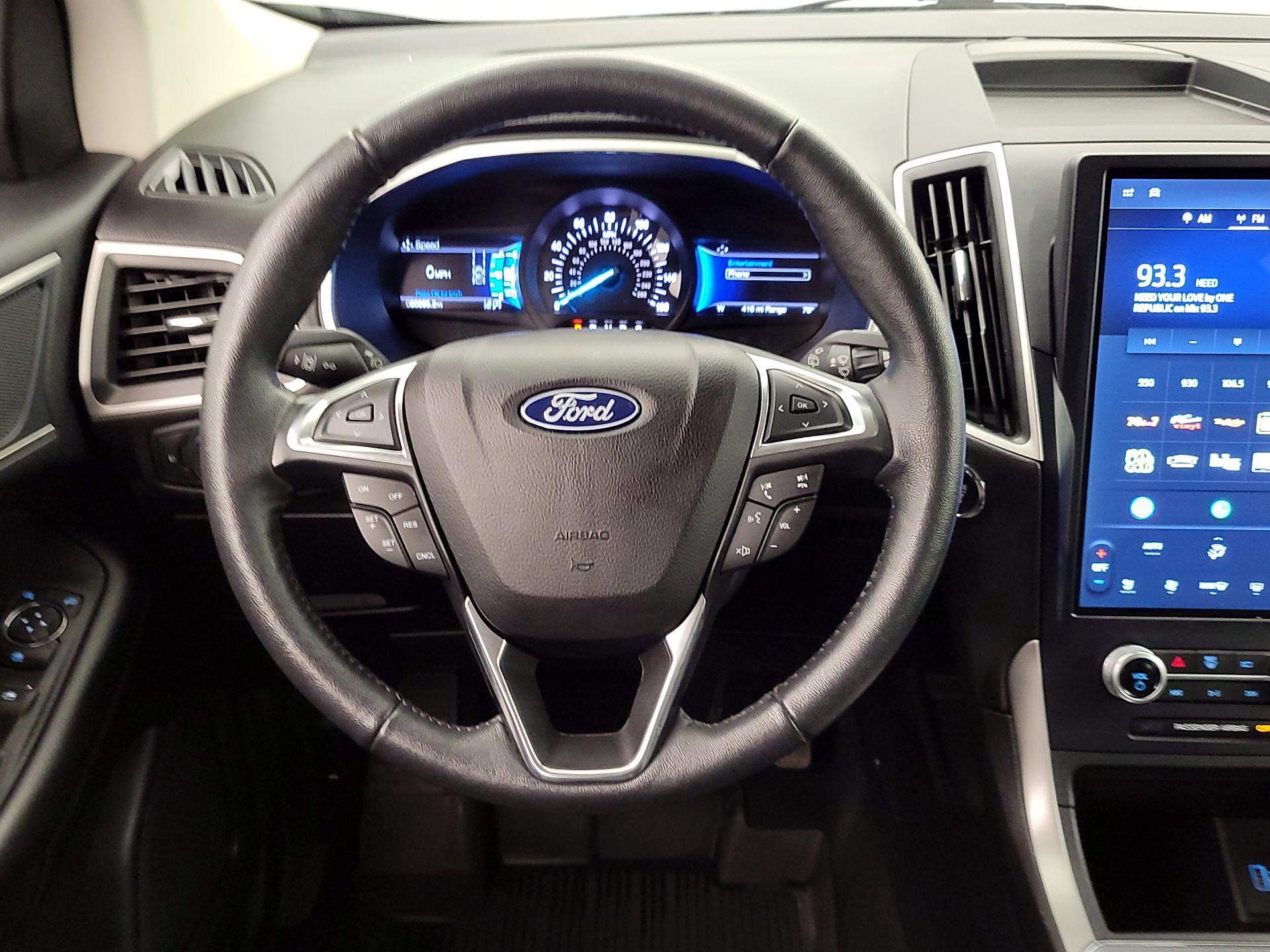 Thumbnail: 2021 Ford Edge - 10