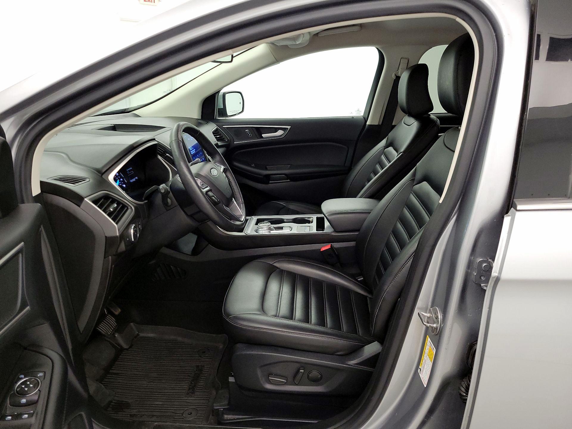 Thumbnail: 2021 Ford Edge - 11