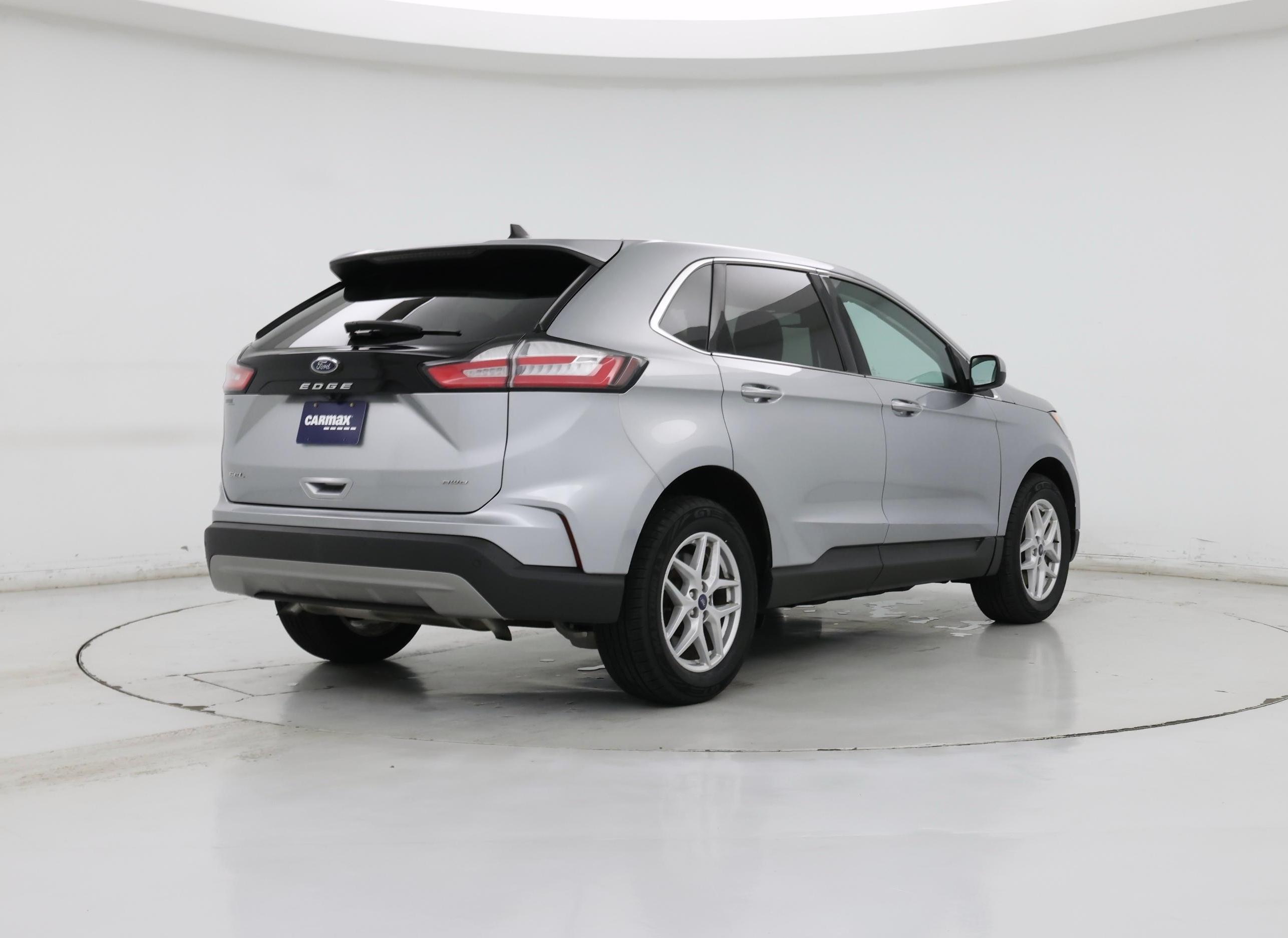Thumbnail: 2021 Ford Edge - 8