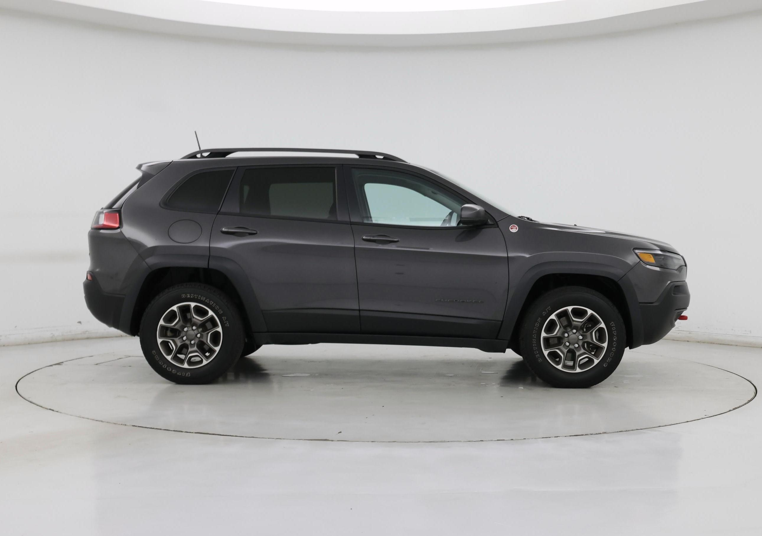 Thumbnail: 2021 Jeep Cherokee - 7