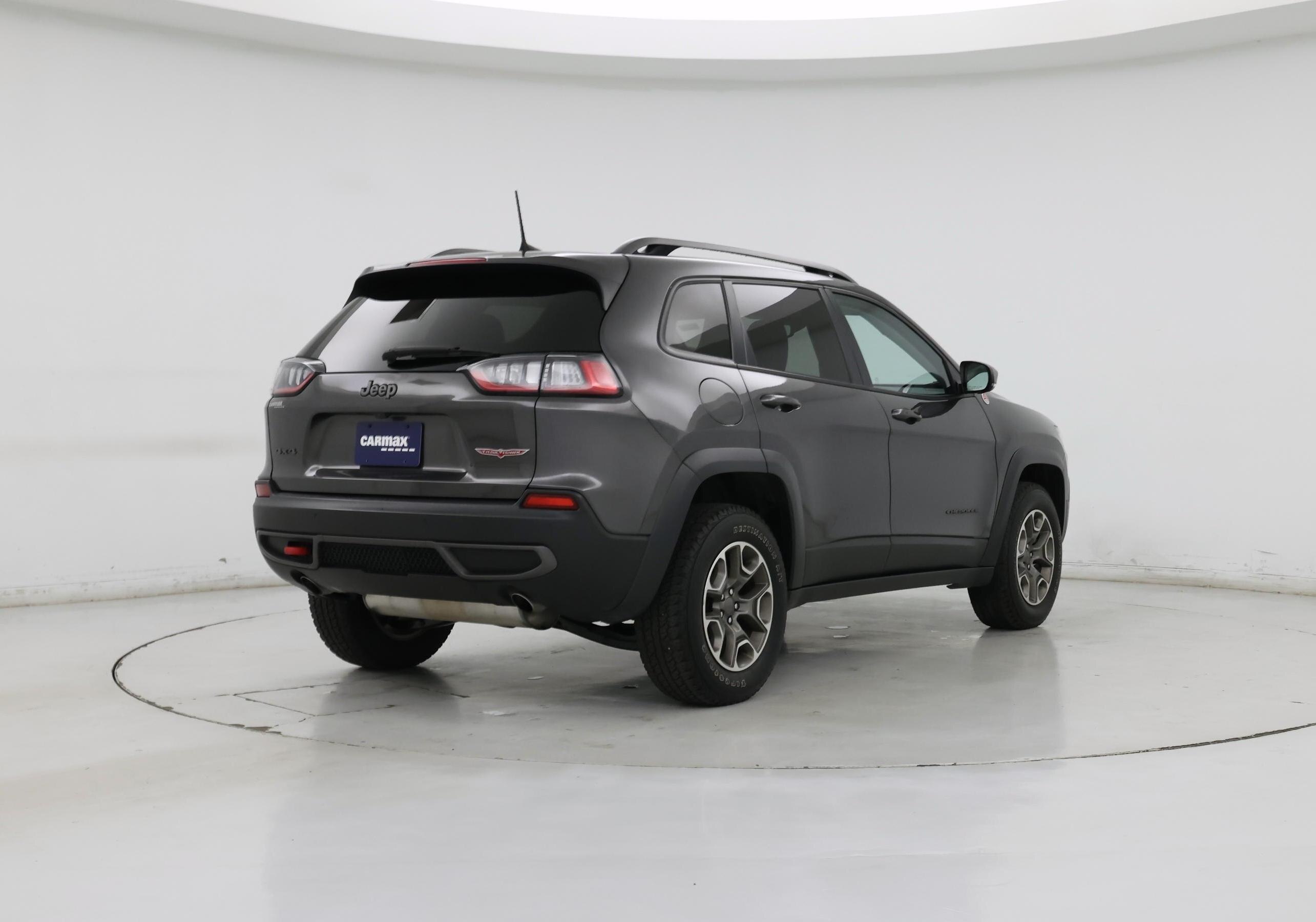 Thumbnail: 2021 Jeep Cherokee - 8