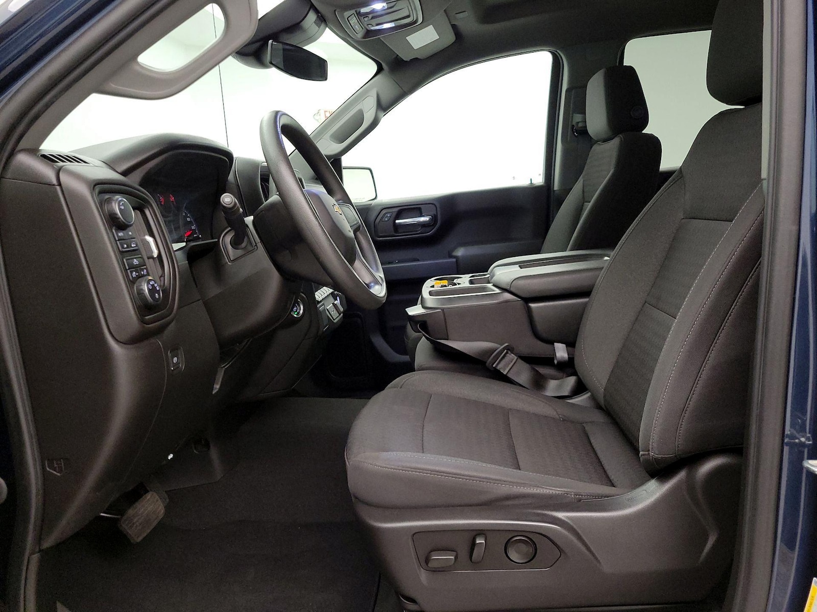2023 Chevrolet Silverado 1500 Custom - Photo 12