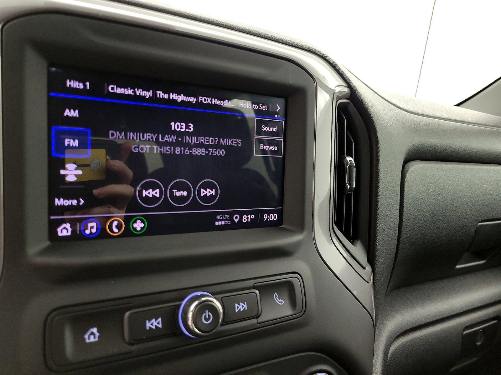 2023 Chevrolet Silverado 1500 Custom - Photo 16