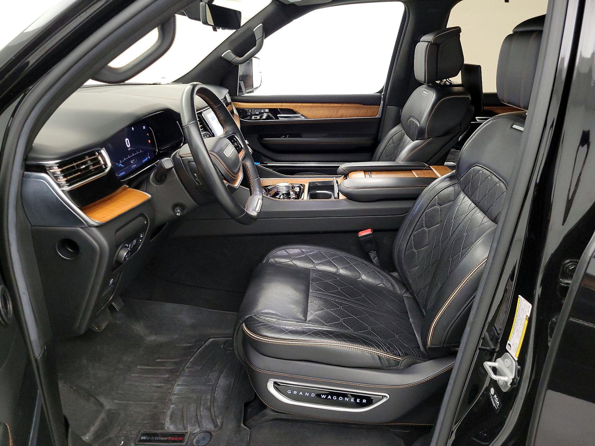 Thumbnail: 2022 Jeep Grand Wagoneer - 11