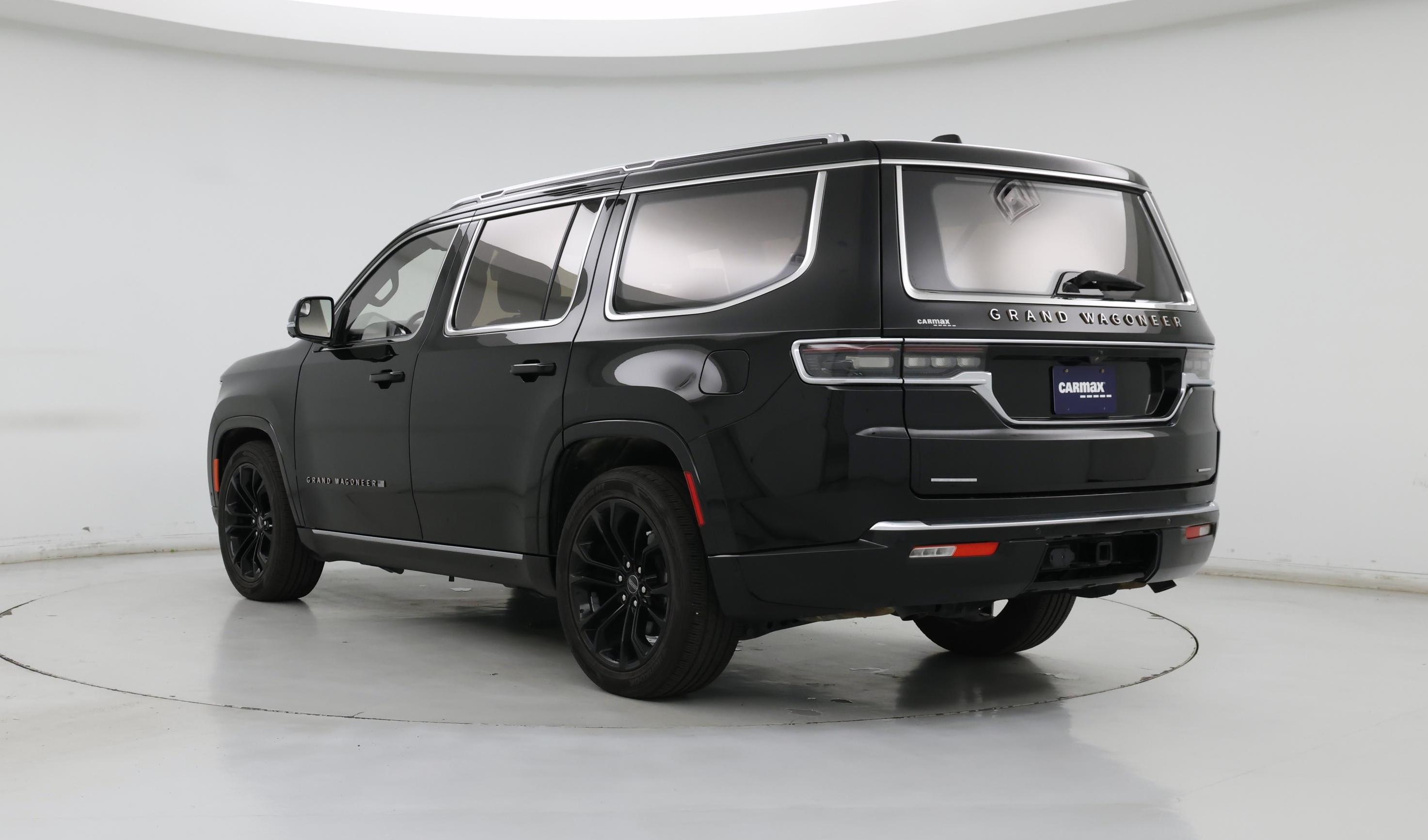 Thumbnail: 2022 Jeep Grand Wagoneer - 2