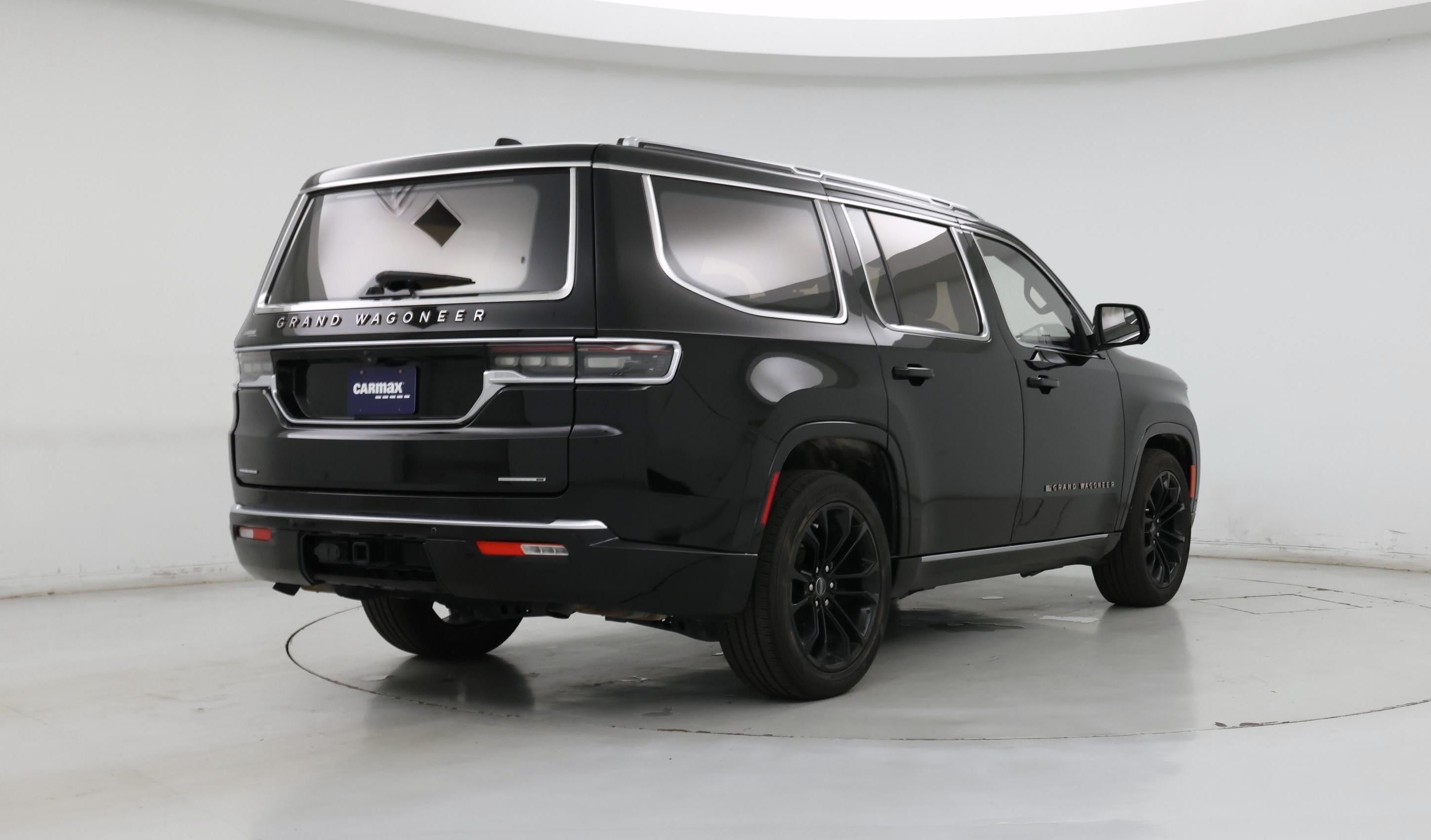 Thumbnail: 2022 Jeep Grand Wagoneer - 8