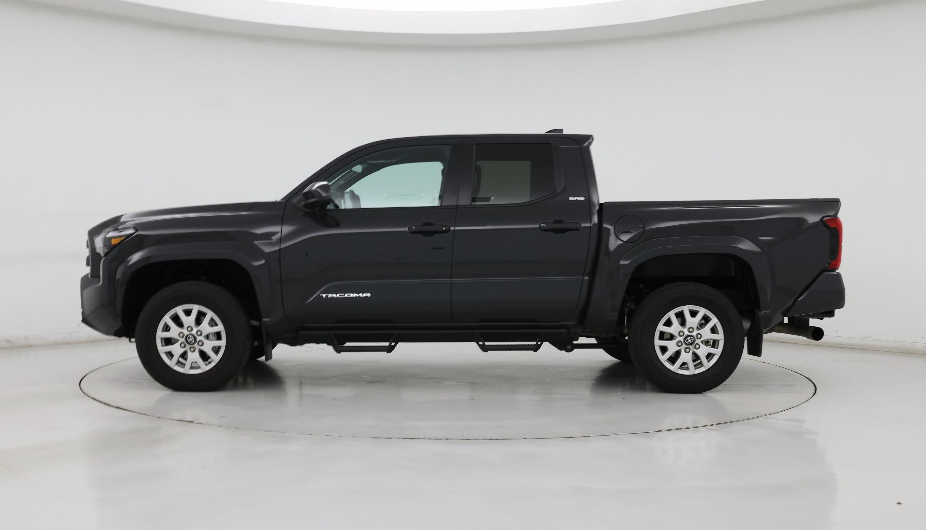 Thumbnail: 2024 Toyota Tacoma - 3