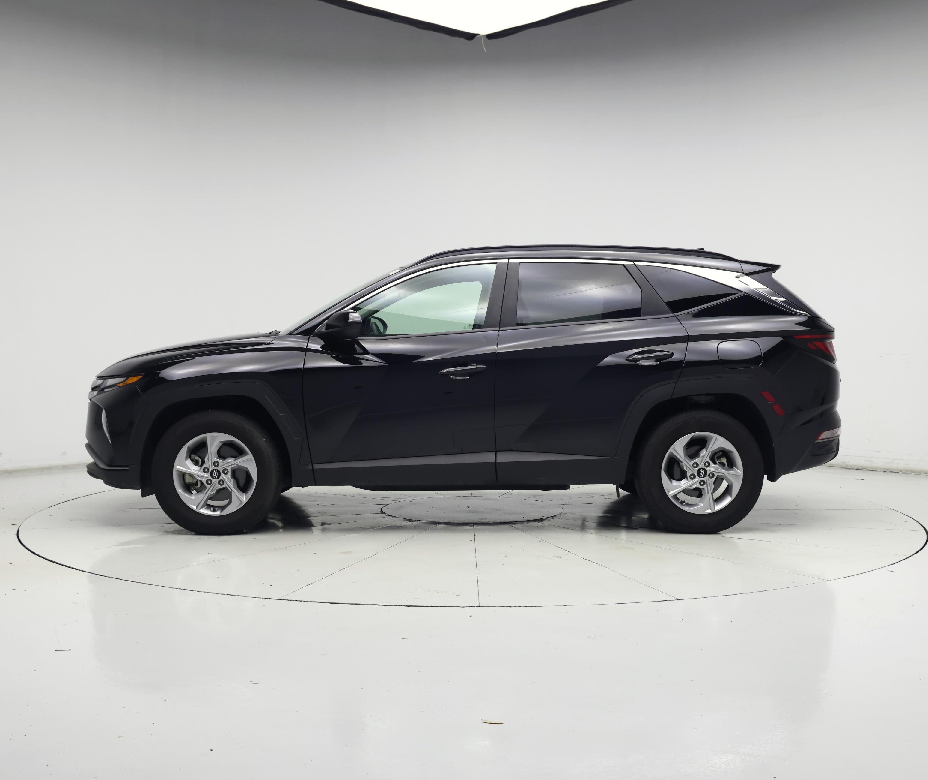 Thumbnail: 2024 Hyundai Tucson - 3