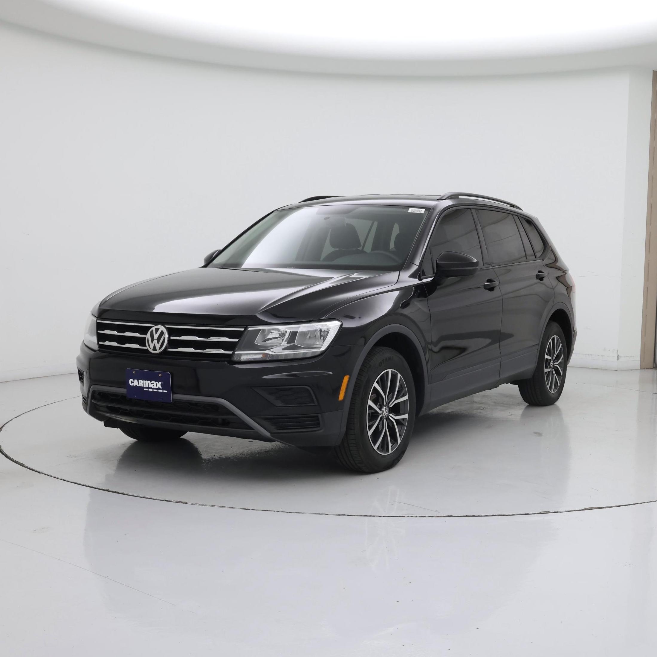 Thumbnail: 2021 Volkswagen Tiguan - 4