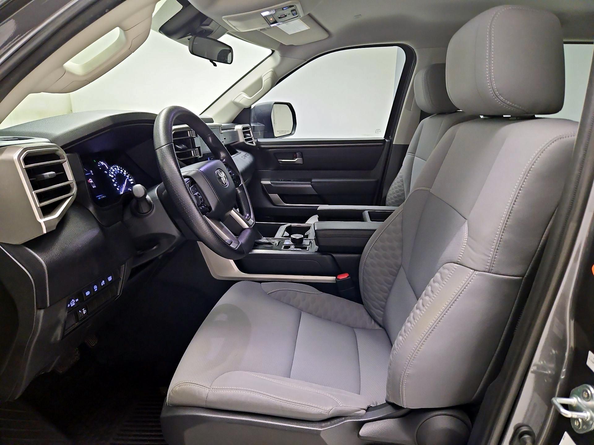Thumbnail: 2023 Toyota Tundra - 11
