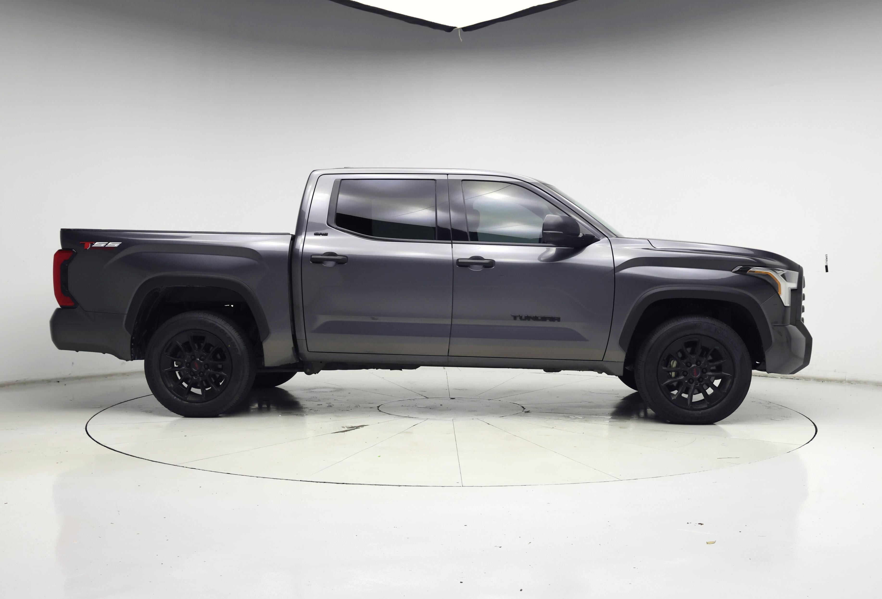 Thumbnail: 2023 Toyota Tundra - 7