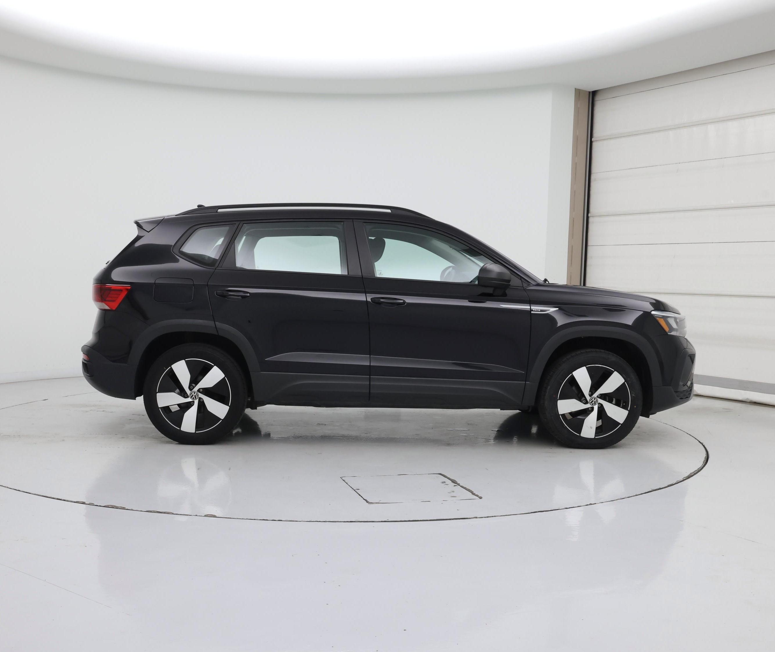 Thumbnail: 2023 Volkswagen Taos - 7