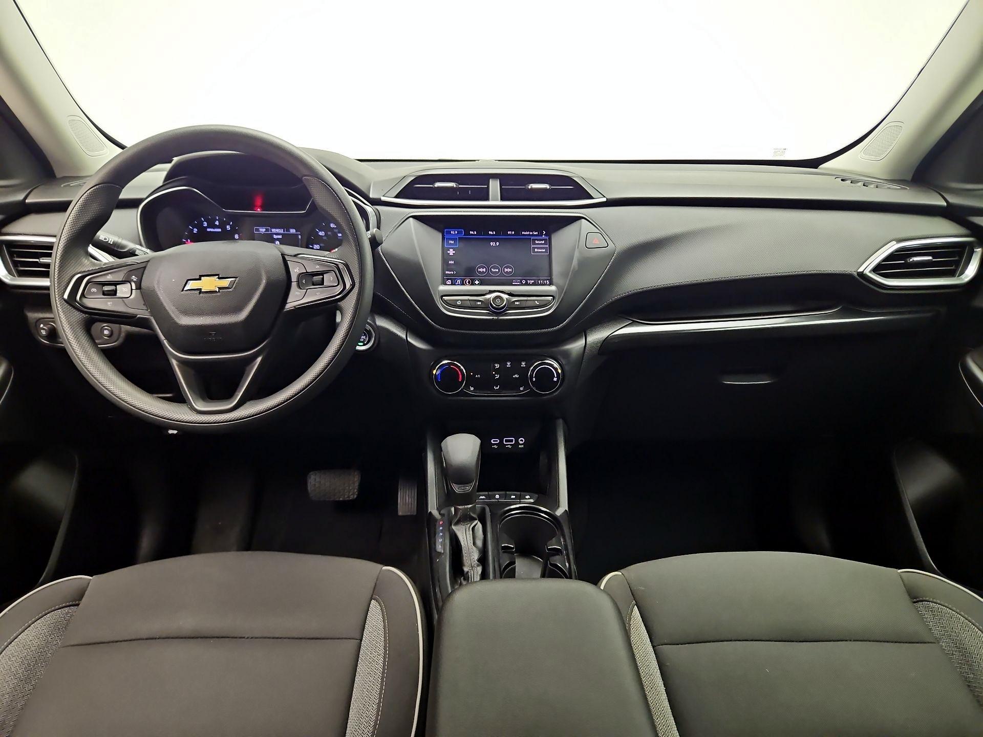 Thumbnail: 2023 Chevrolet TrailBlazer - 9