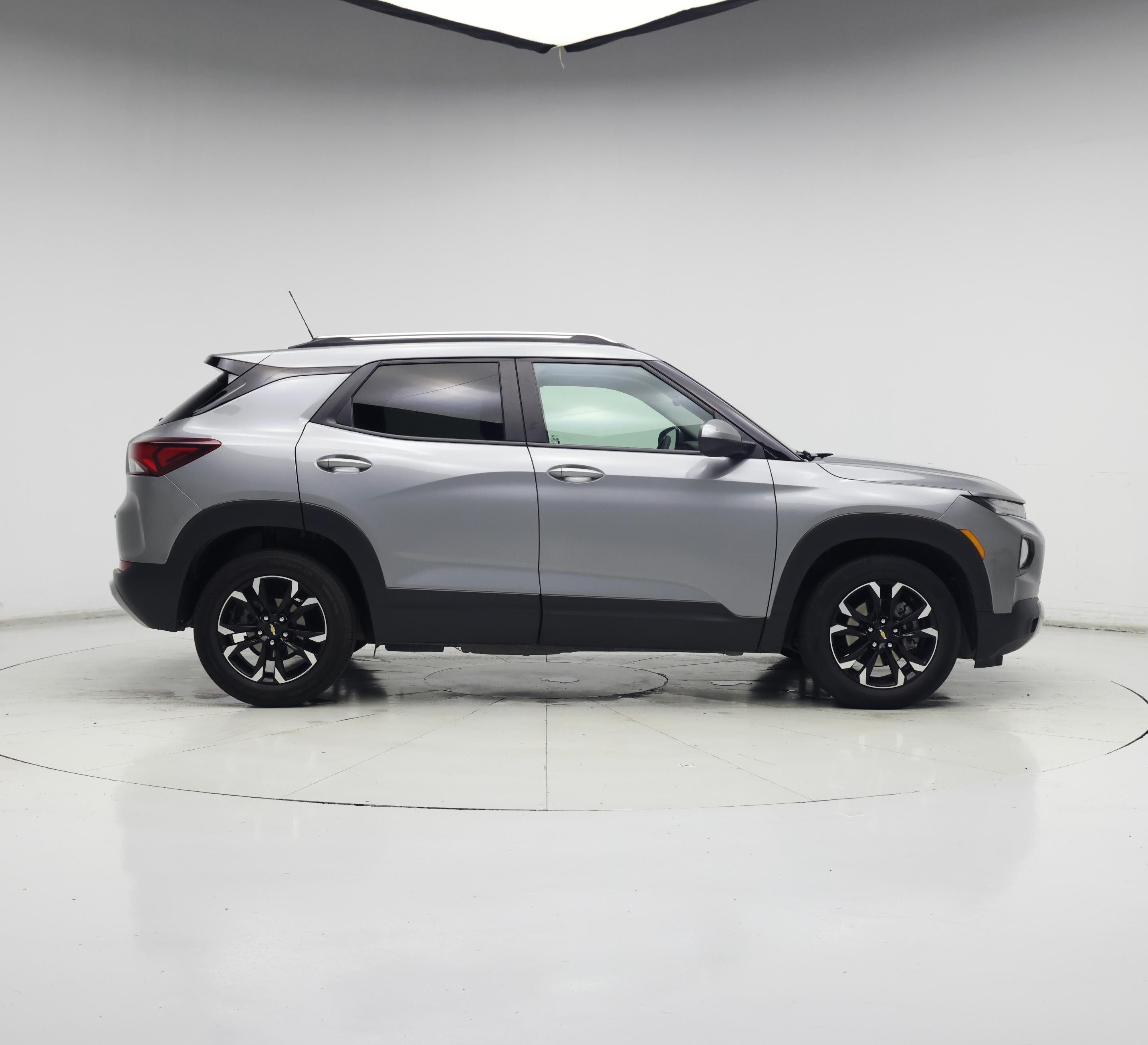 Thumbnail: 2023 Chevrolet TrailBlazer - 7