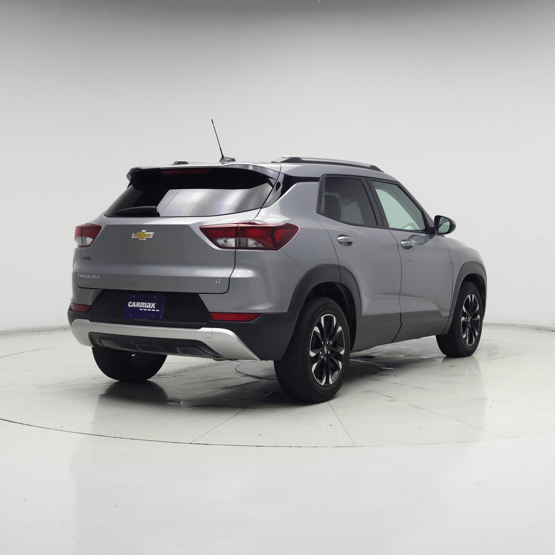 Thumbnail: 2023 Chevrolet TrailBlazer - 8