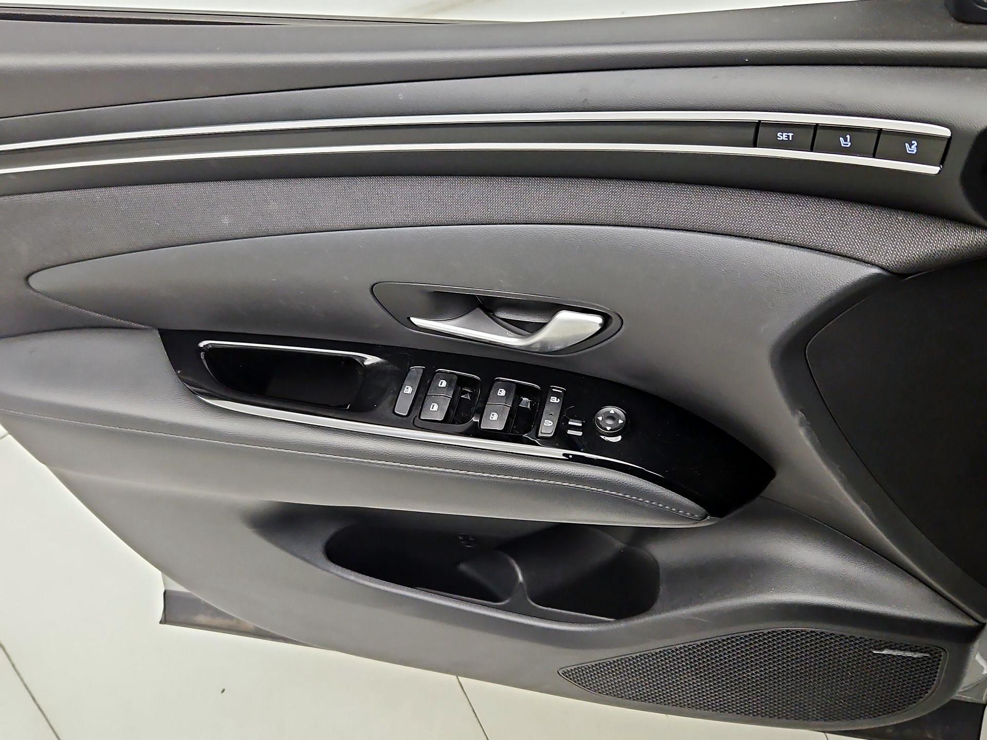 Thumbnail: 2023 Hyundai Tucson - 12