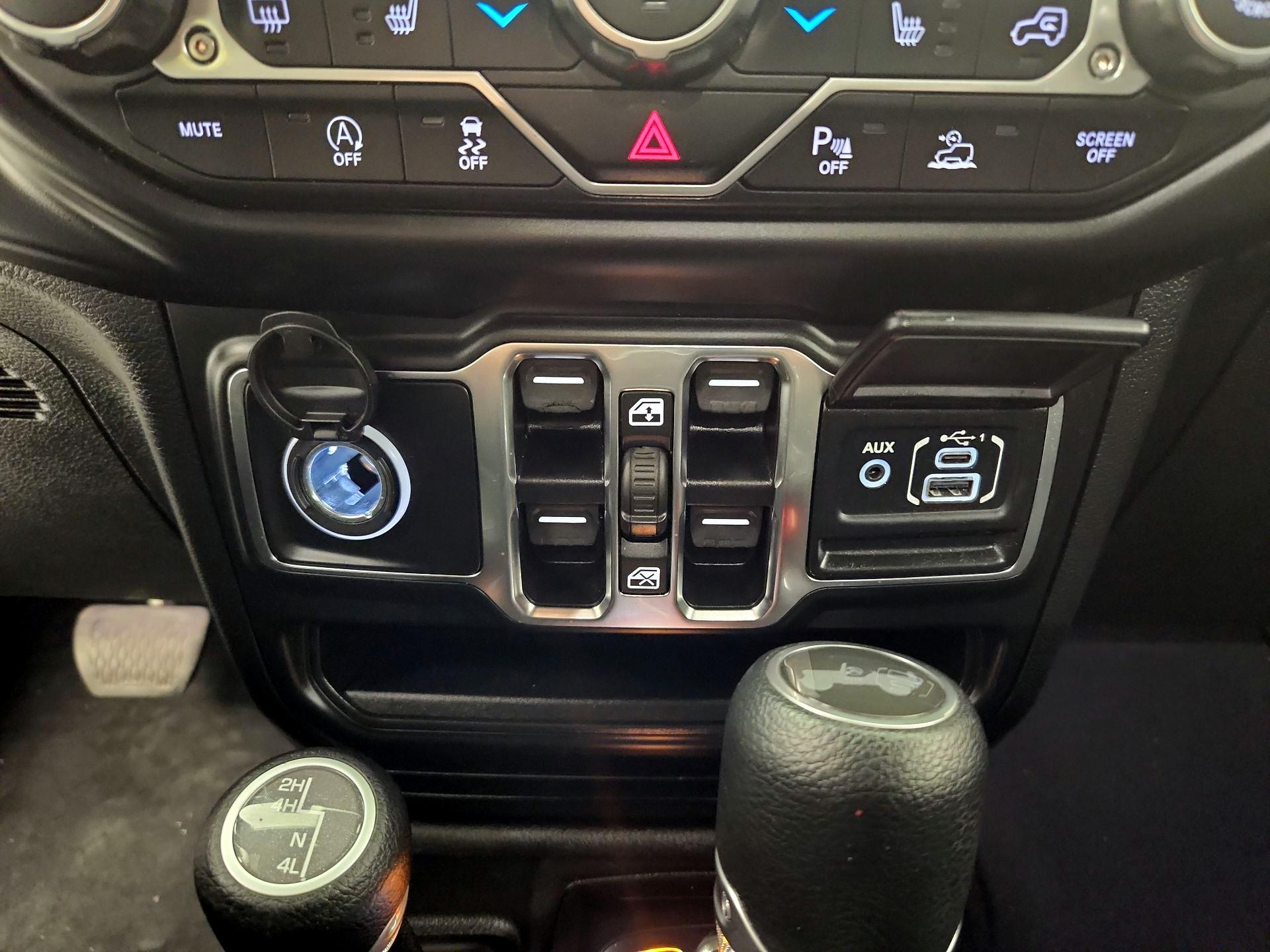 Thumbnail: 2021 Jeep Wrangler - 19