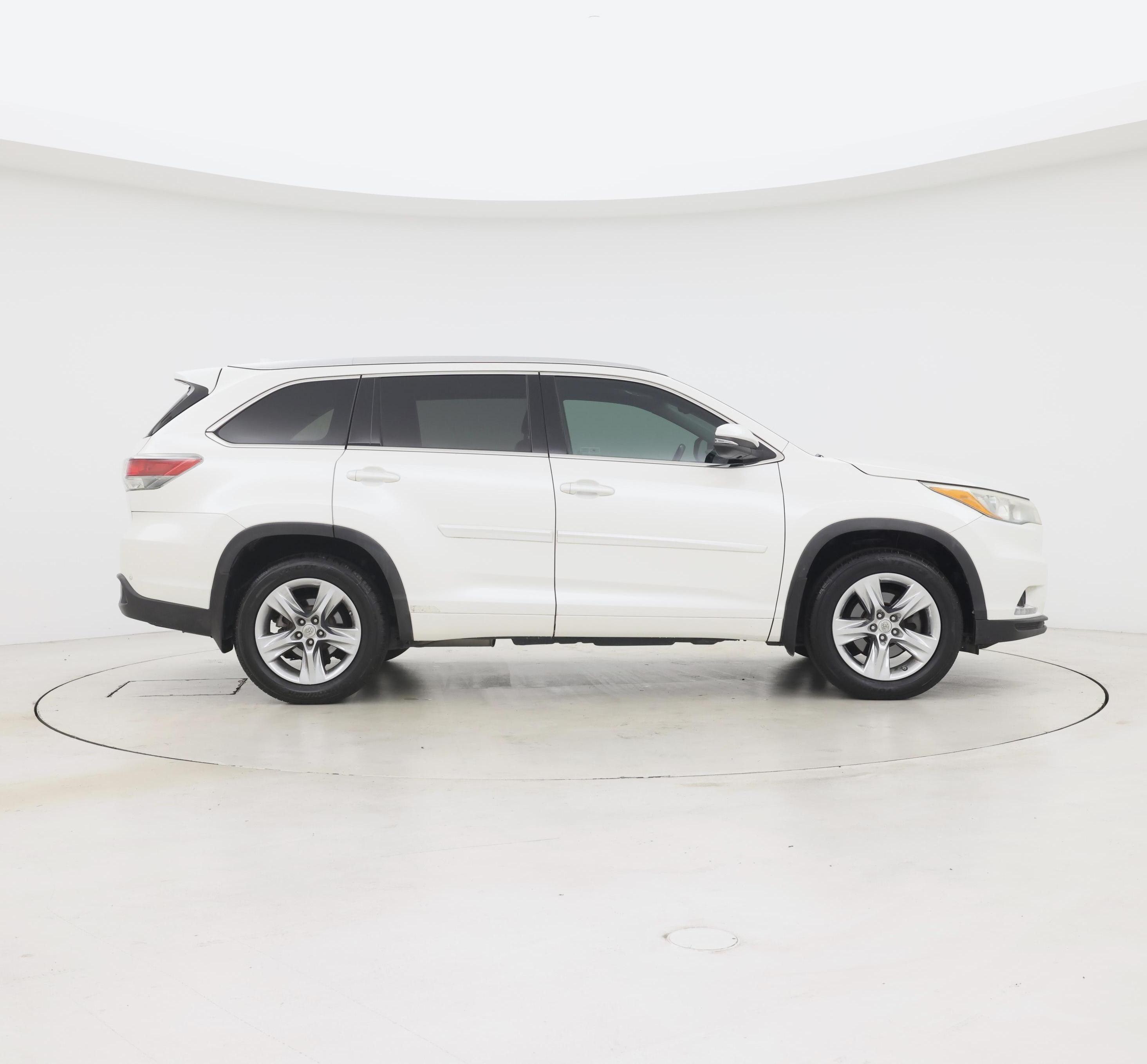Thumbnail: 2014 Toyota Highlander - 7
