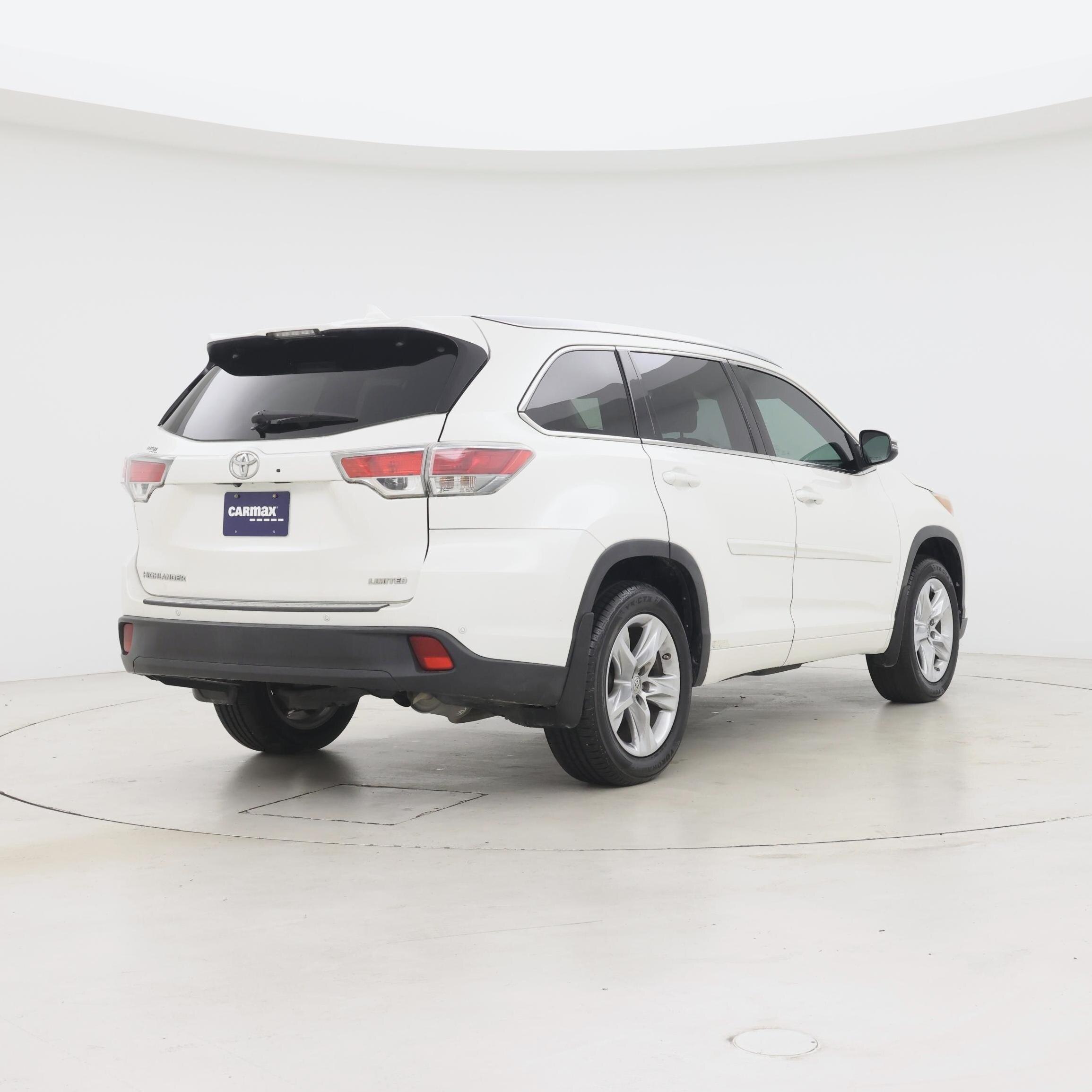 Thumbnail: 2014 Toyota Highlander - 8