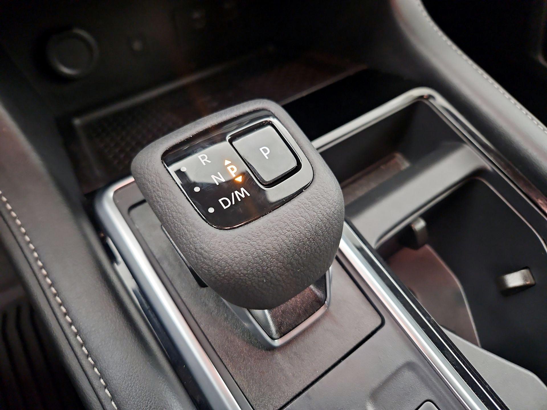 Thumbnail: 2025 Nissan Pathfinder - 17