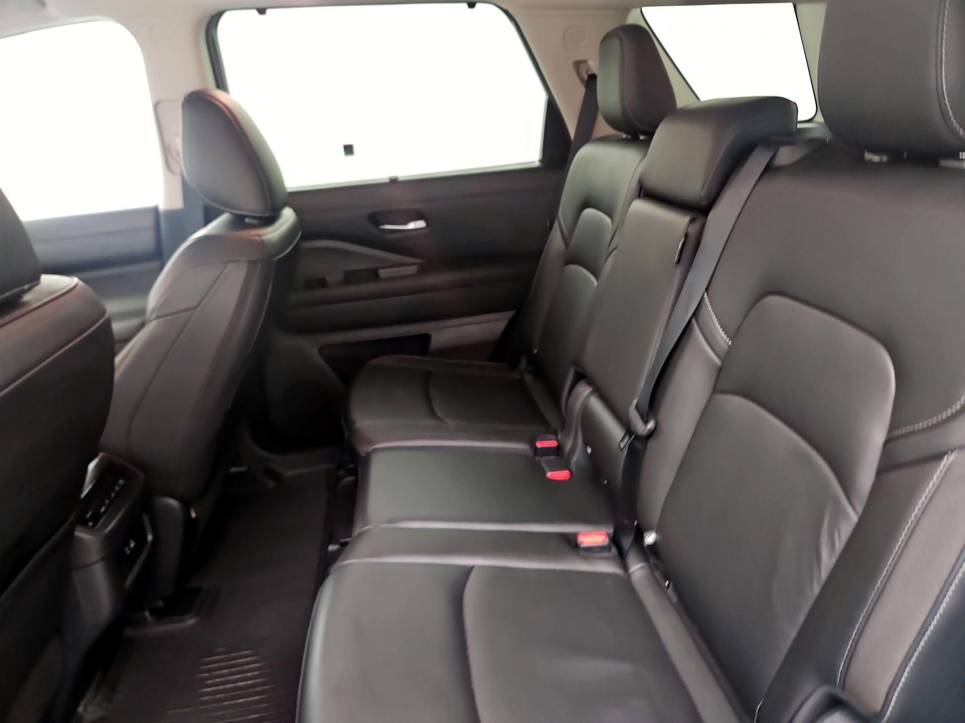 Thumbnail: 2025 Nissan Pathfinder - 18