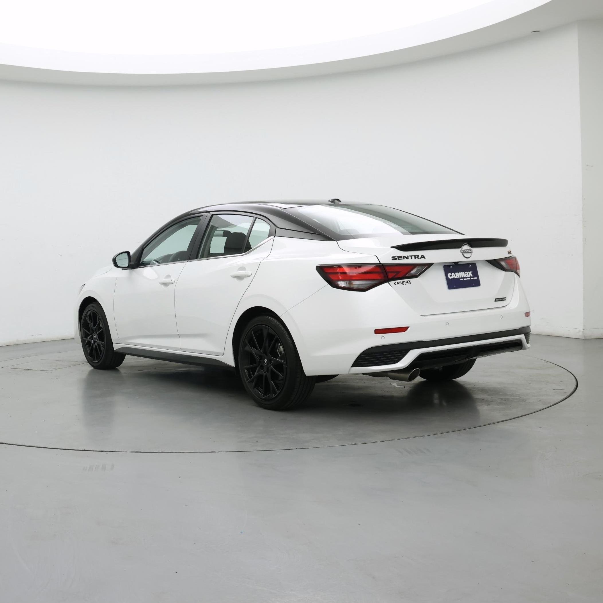Thumbnail: 2025 Nissan Sentra - 2