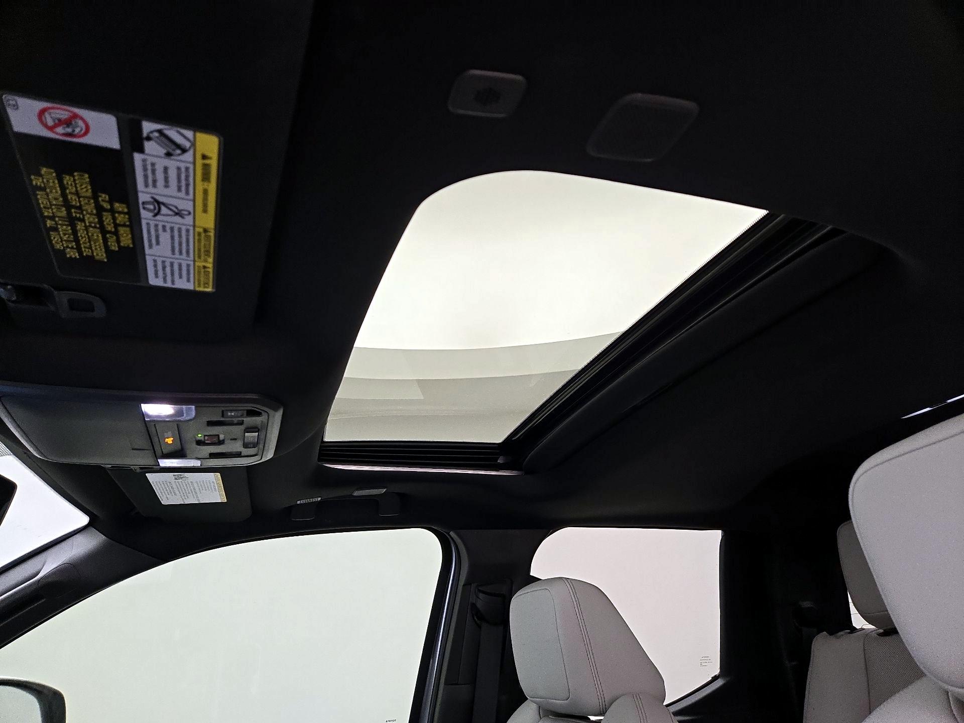 Thumbnail: 2024 Toyota Tacoma - 19