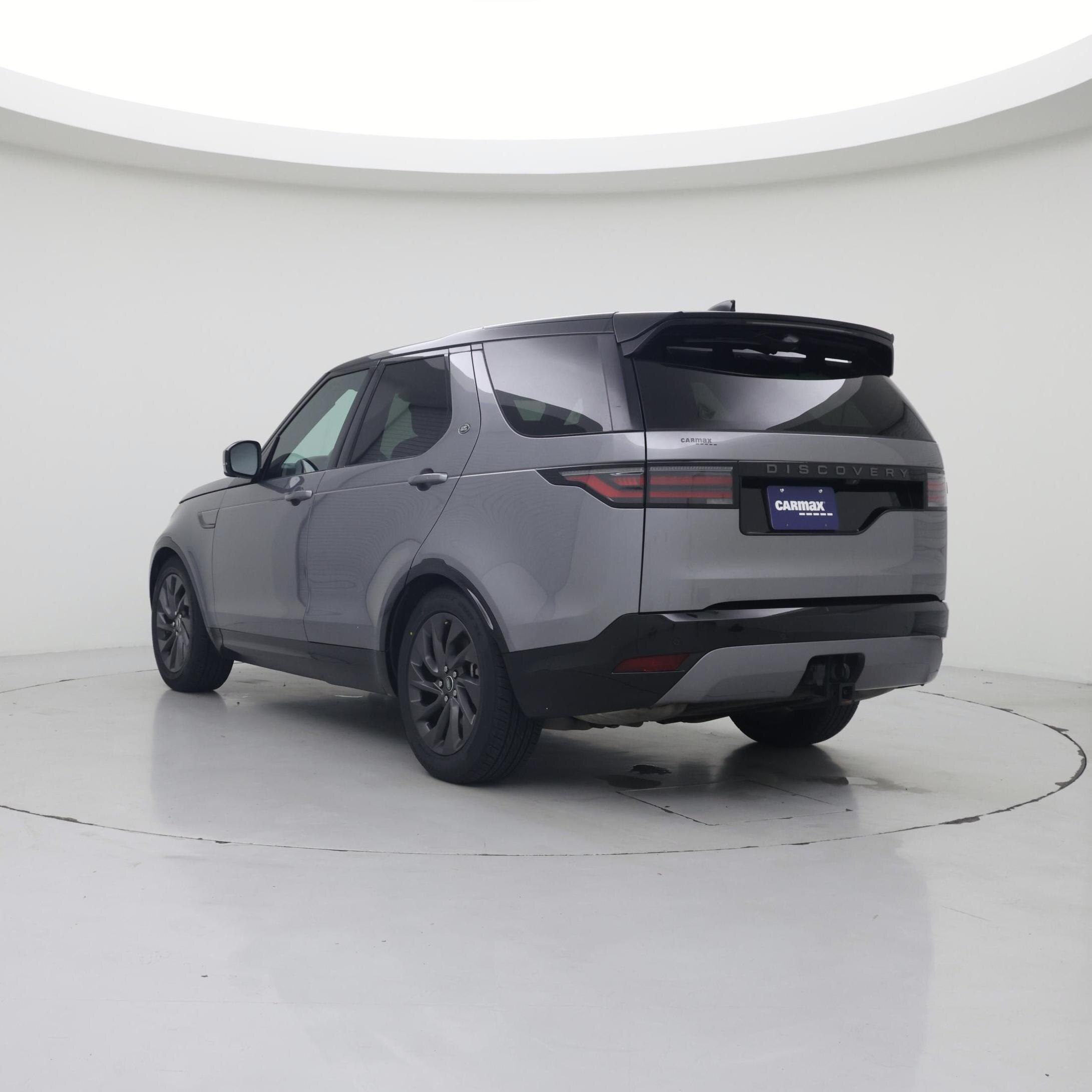 Thumbnail: 2024 Land Rover Discovery - 2