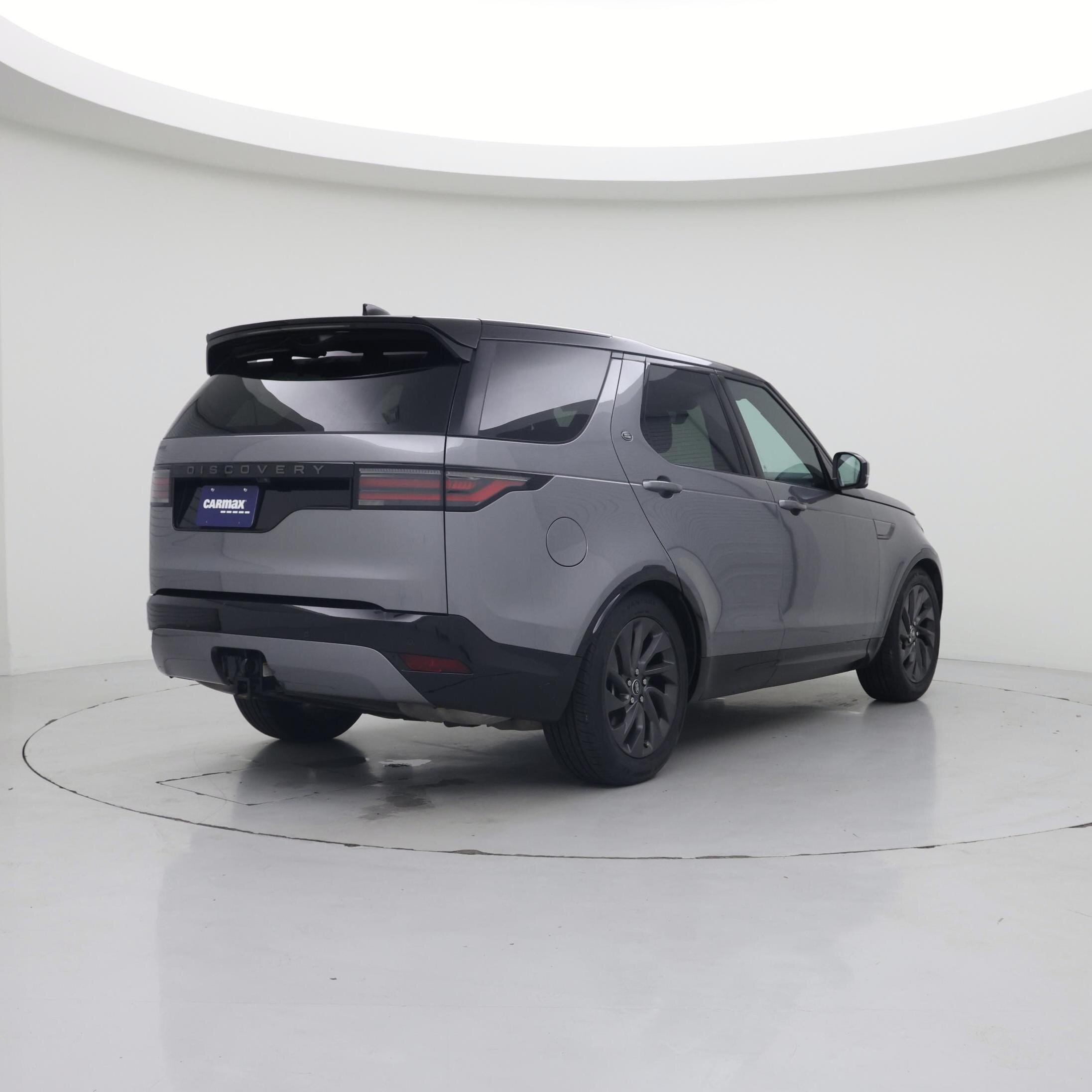 Thumbnail: 2024 Land Rover Discovery - 8