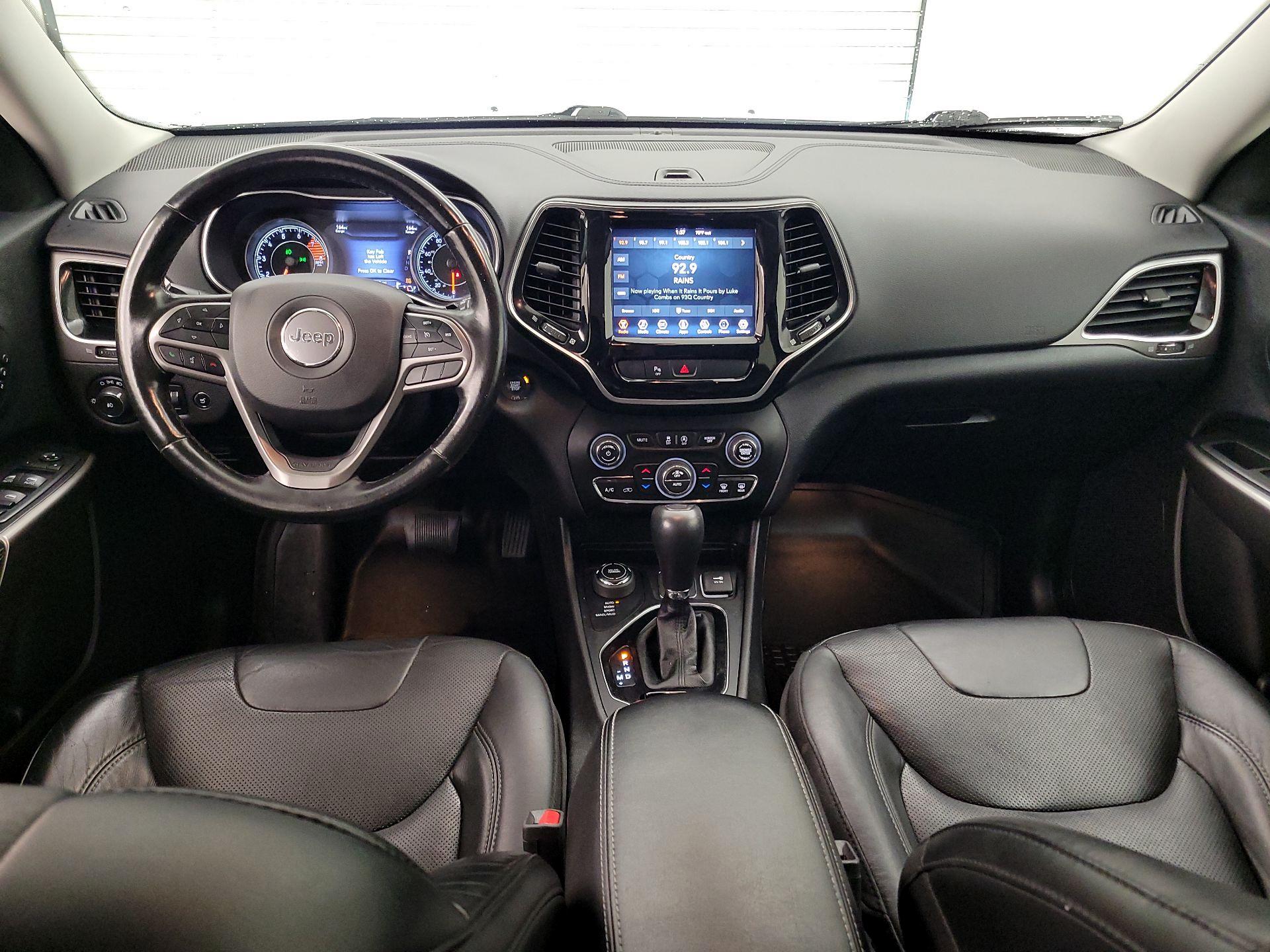Thumbnail: 2020 Jeep Cherokee - 9