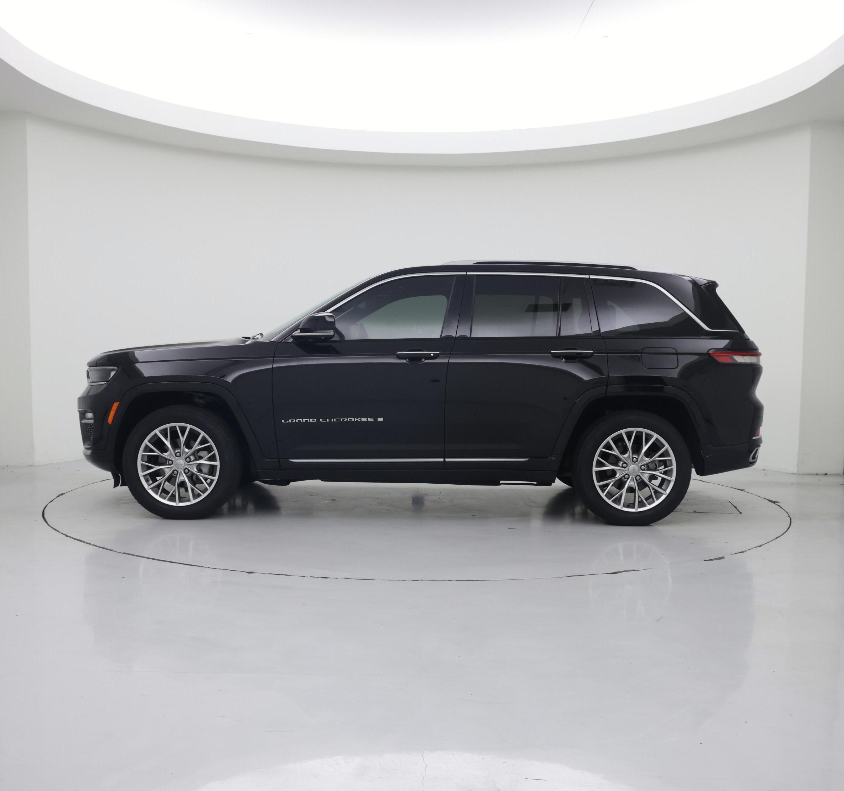 Thumbnail: 2023 Jeep Grand Cherokee - 3