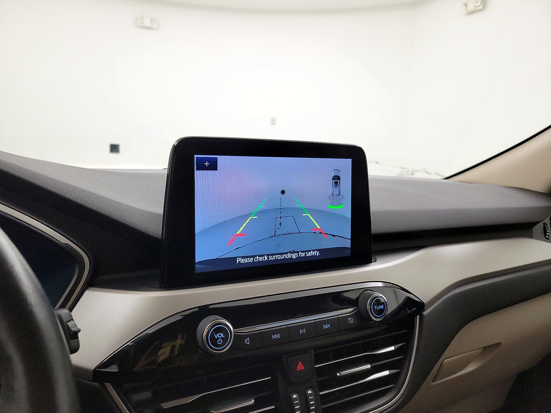 Thumbnail: 2020 Ford Escape - 14