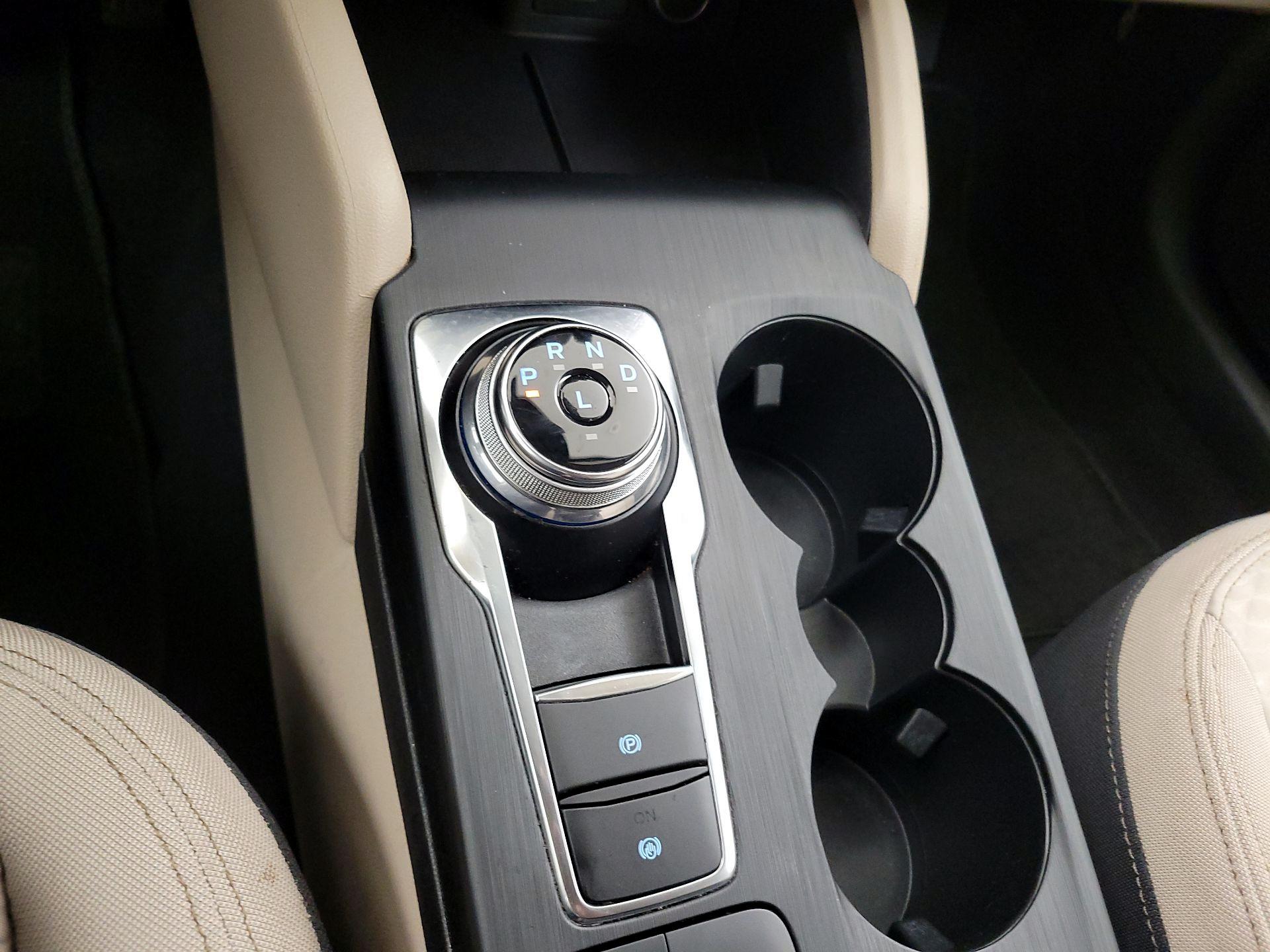 Thumbnail: 2020 Ford Escape - 17