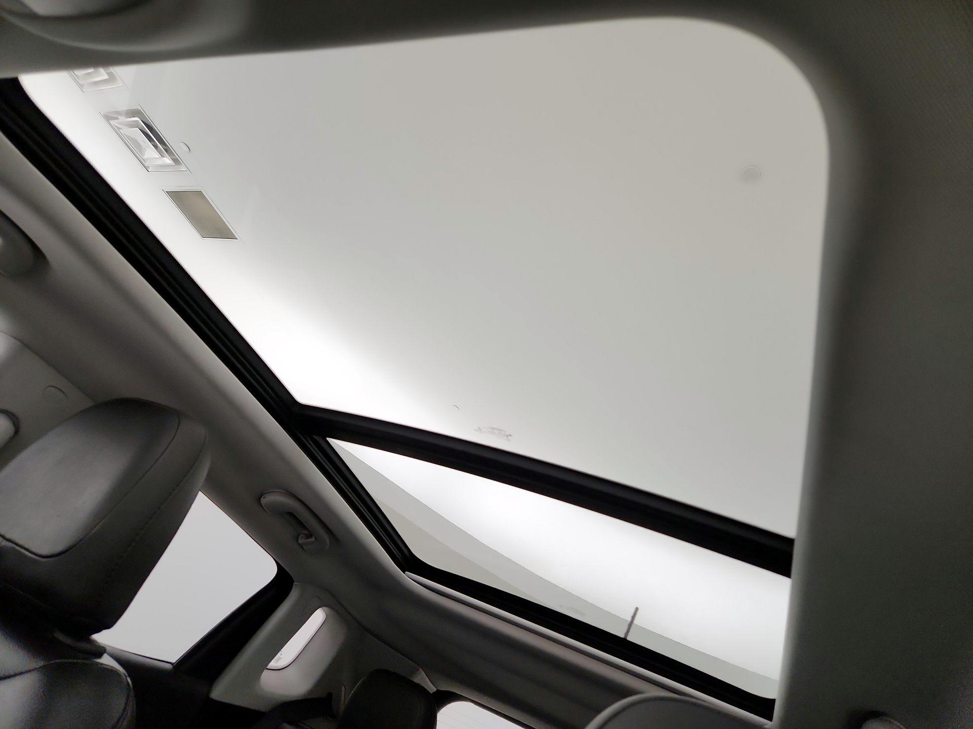 Thumbnail: 2020 Jeep Compass - 19