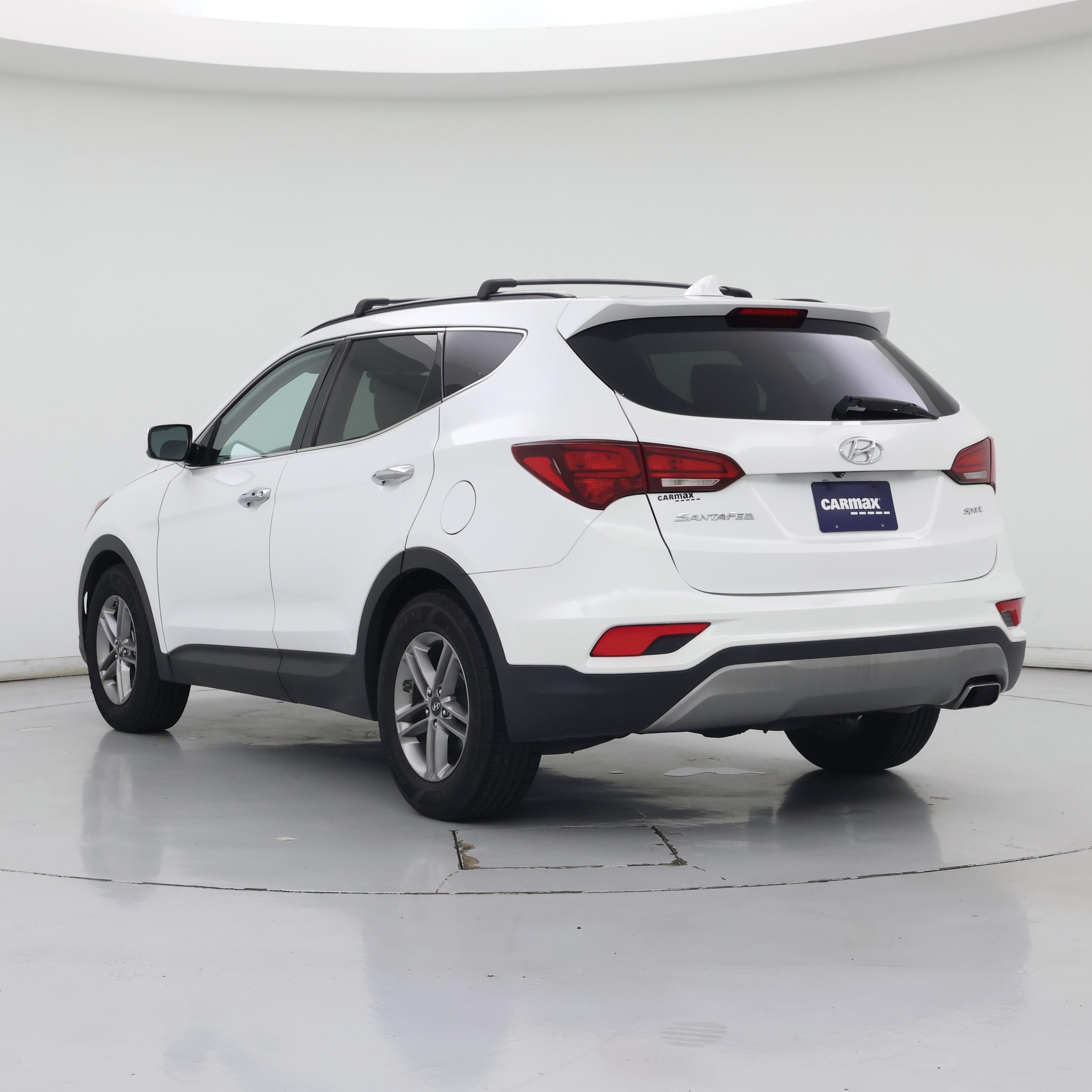 Thumbnail: 2017 Hyundai Santa Fe - 2