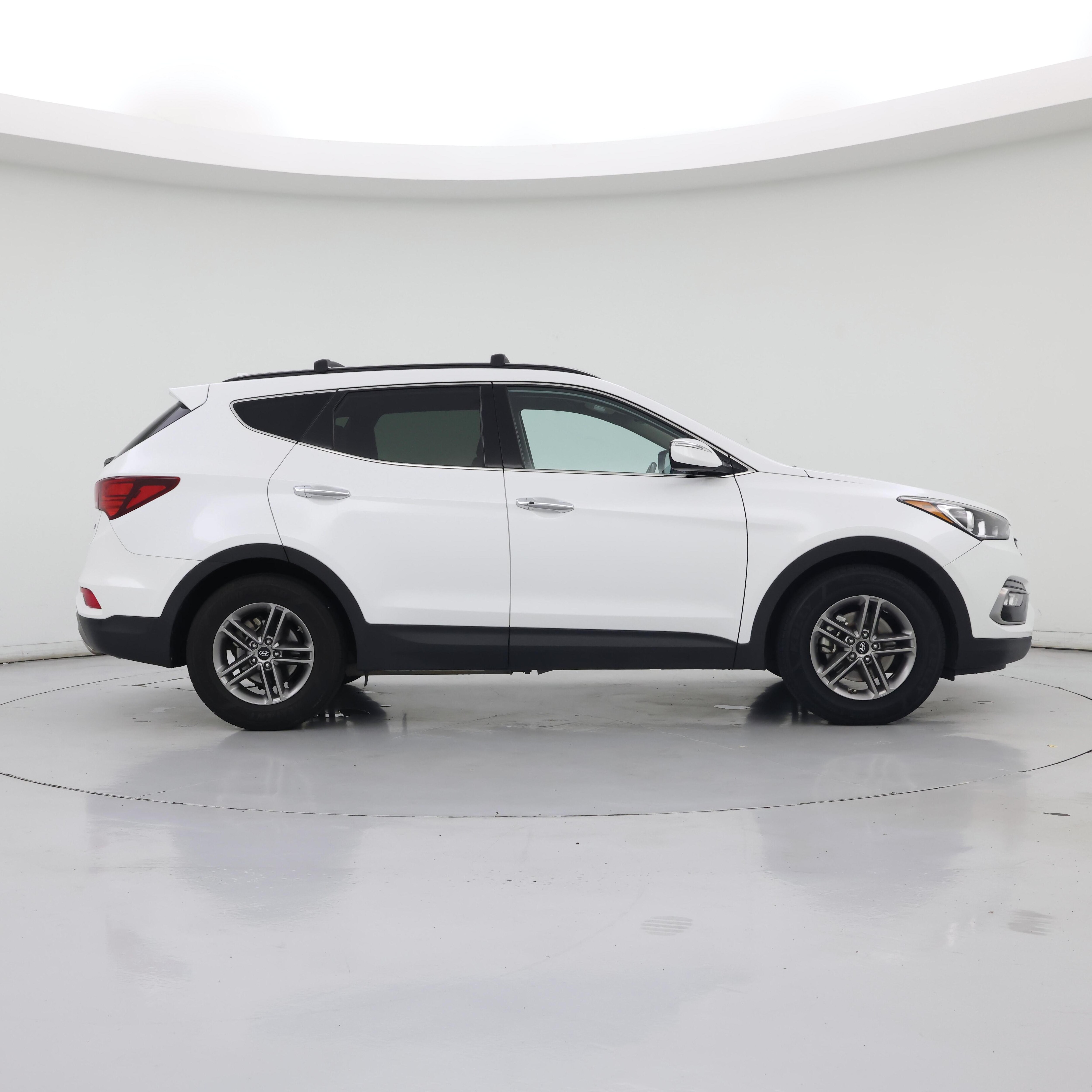 Thumbnail: 2017 Hyundai Santa Fe - 7