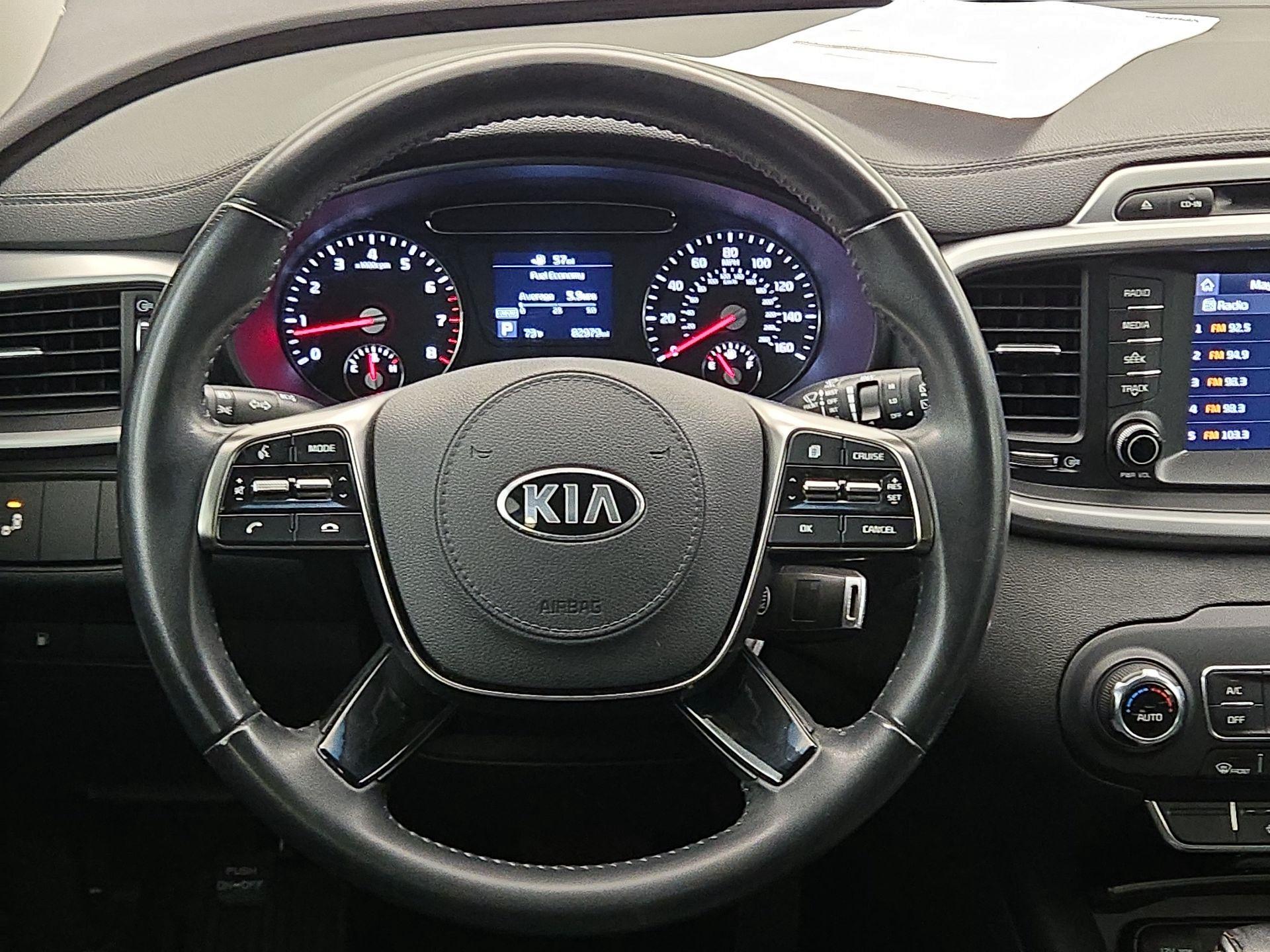 Thumbnail: 2019 Kia Sorento - 10