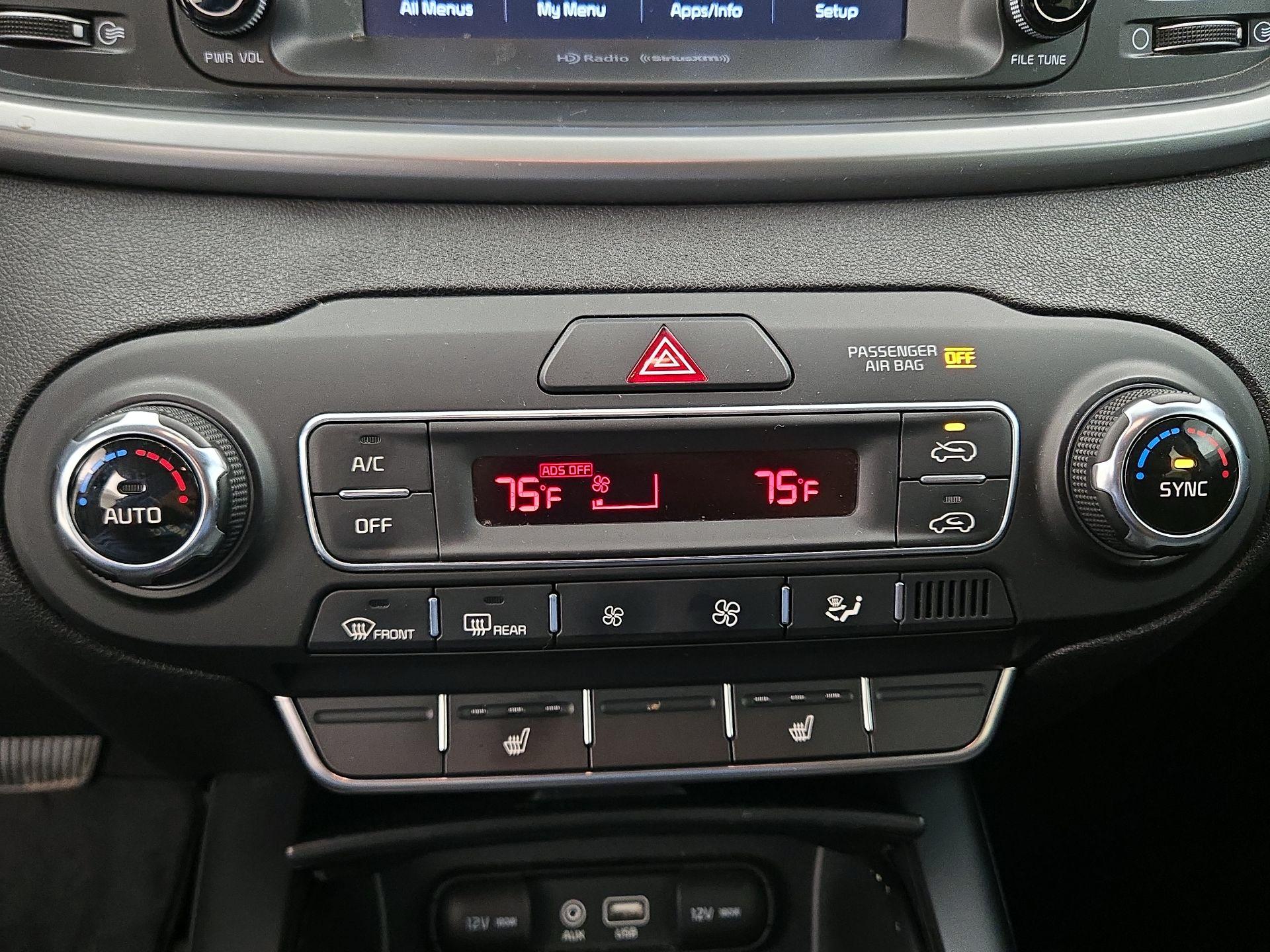 Thumbnail: 2019 Kia Sorento - 16