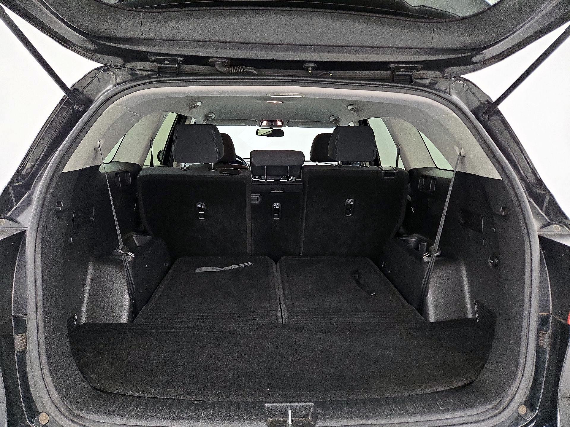 Thumbnail: 2019 Kia Sorento - 20