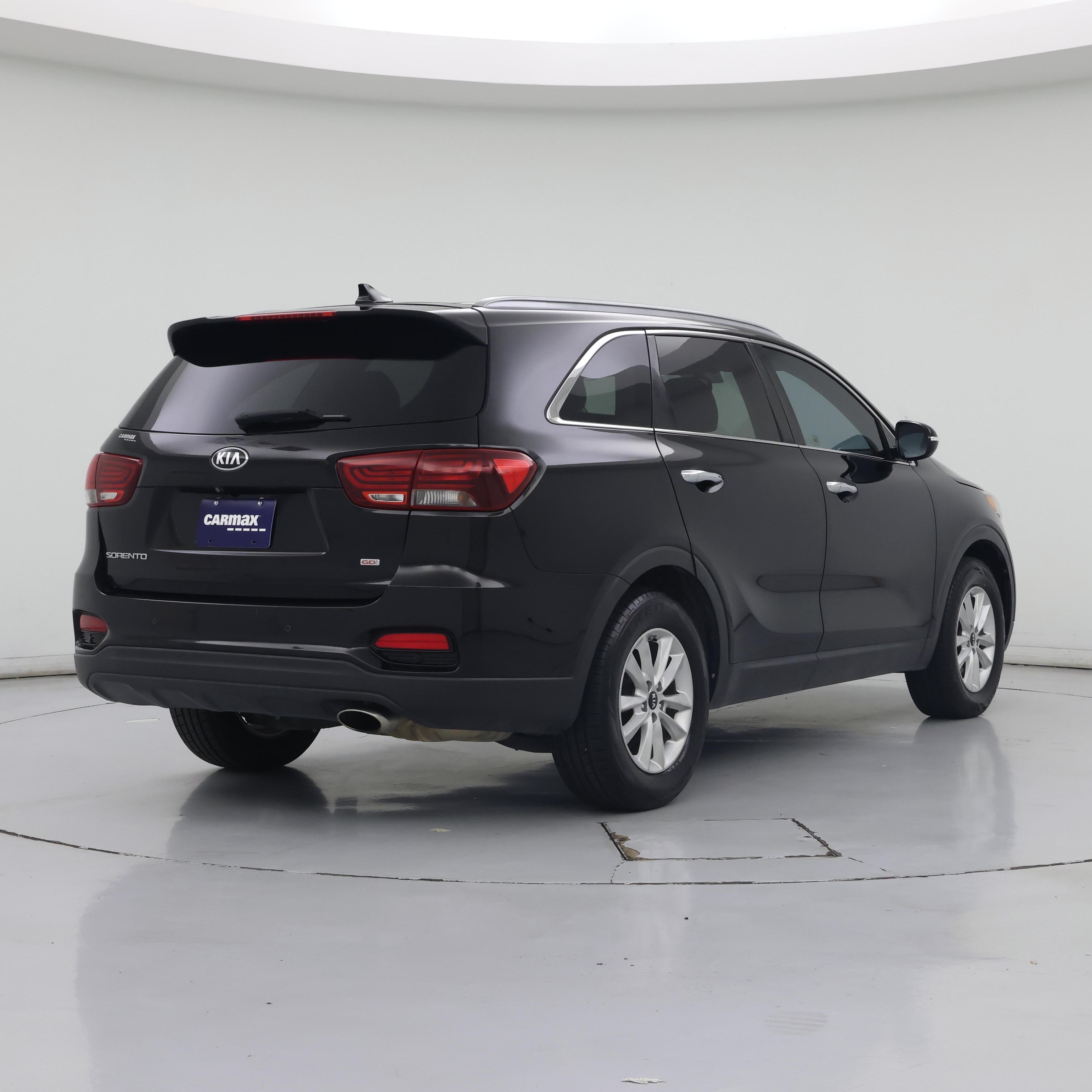 Thumbnail: 2019 Kia Sorento - 8