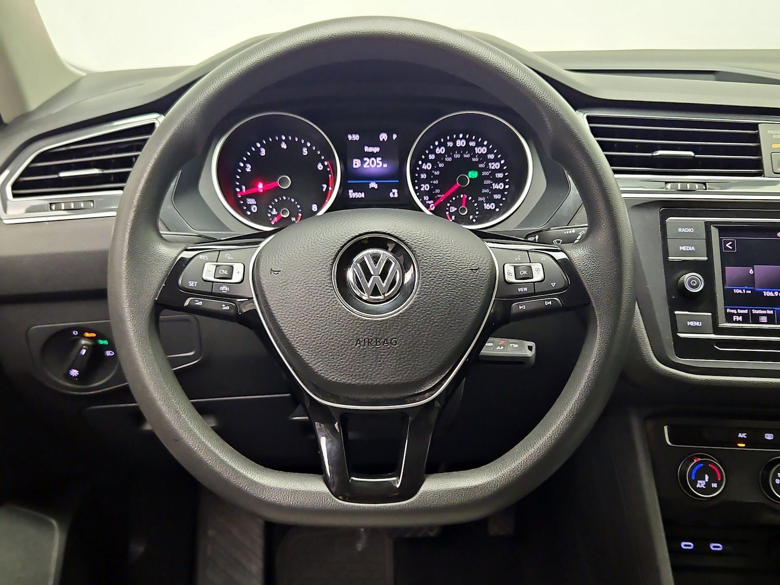 2020 Volkswagen Tiguan S - Photo 11