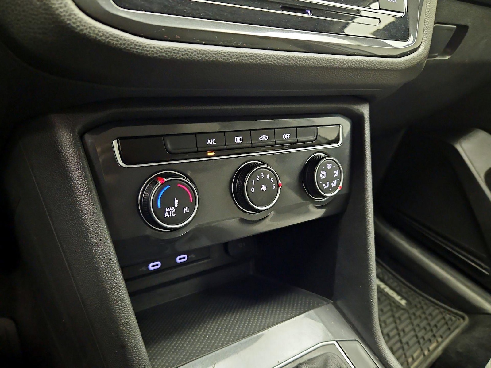 2020 Volkswagen Tiguan S - Photo 17