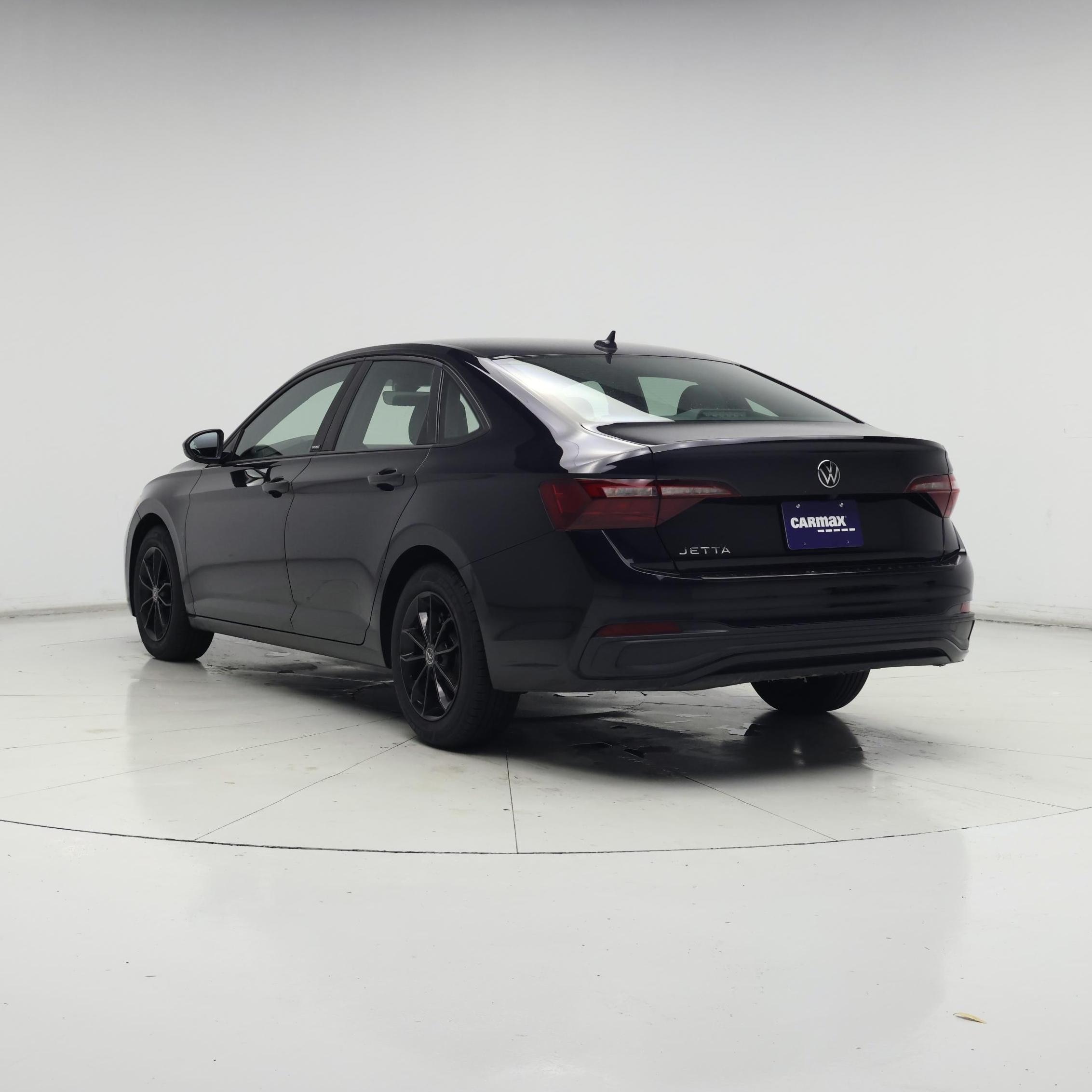 Thumbnail: 2024 Volkswagen Jetta - 2